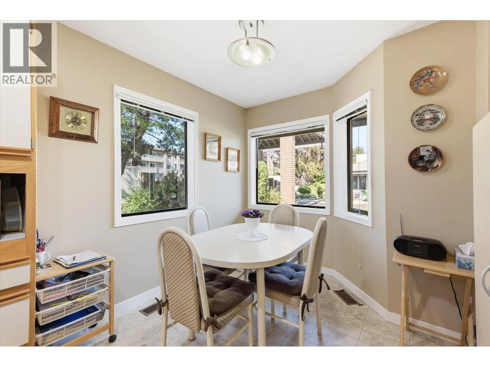 1765 Leckie Road Unit# 201