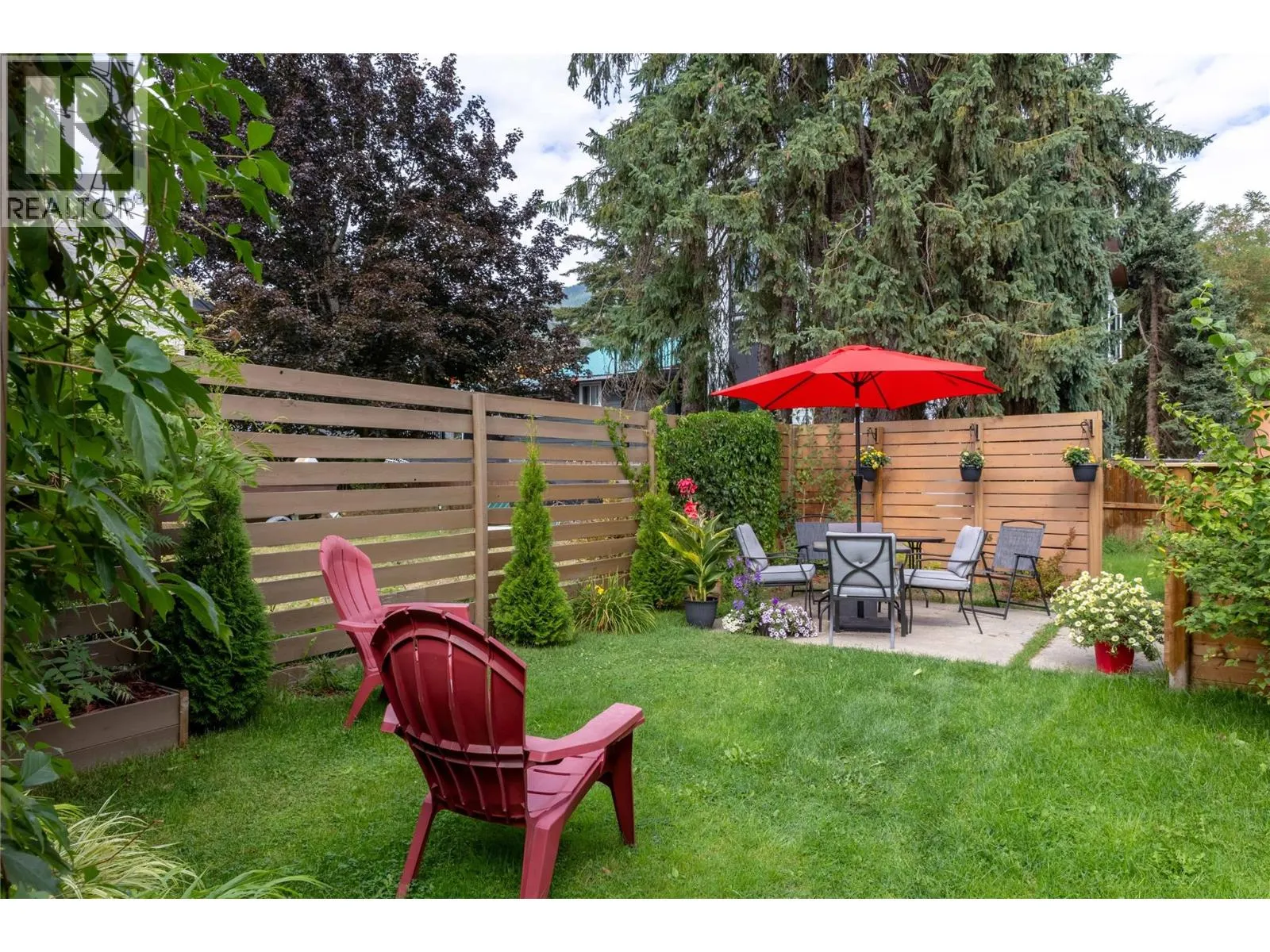 606 Edward Street Unit# 11