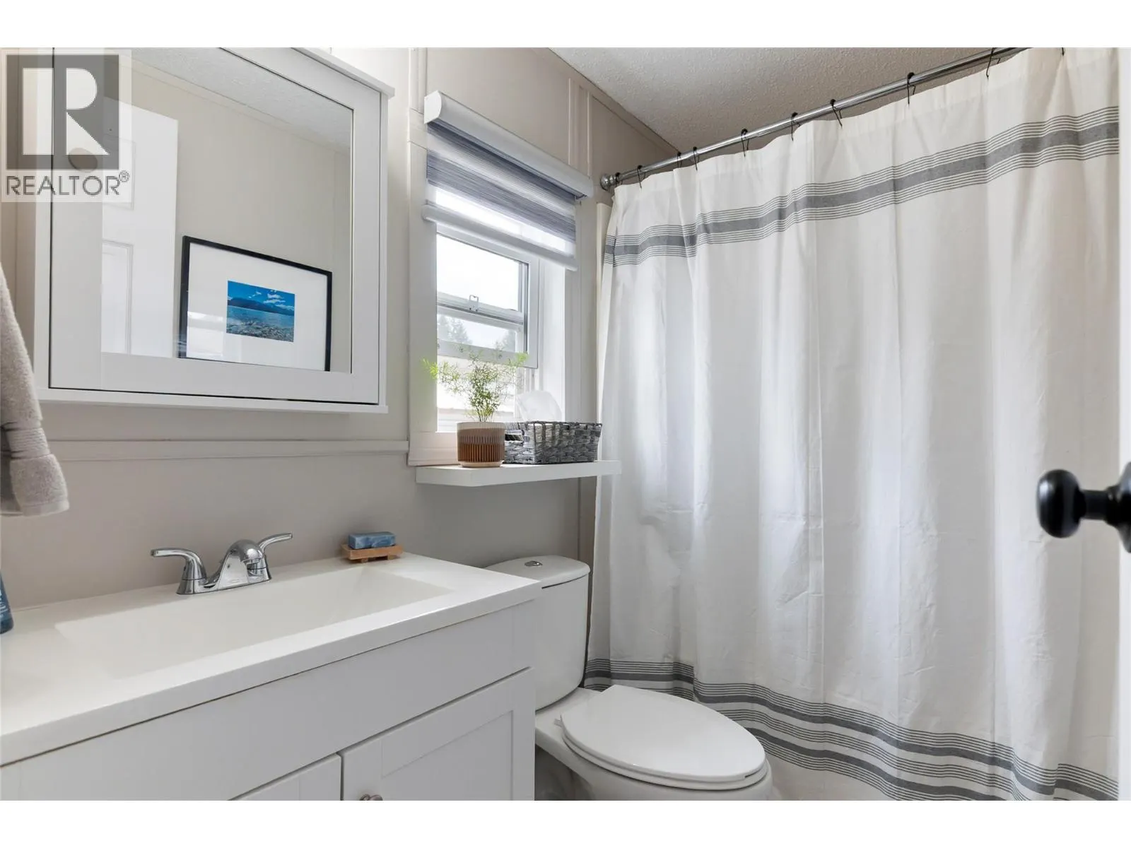 606 Edward Street Unit# 11