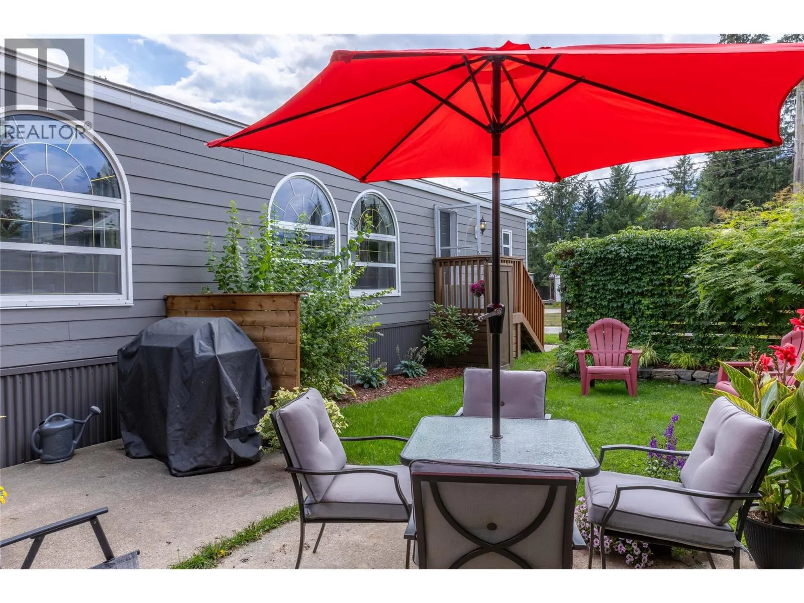 606 Edward Street Unit# 11