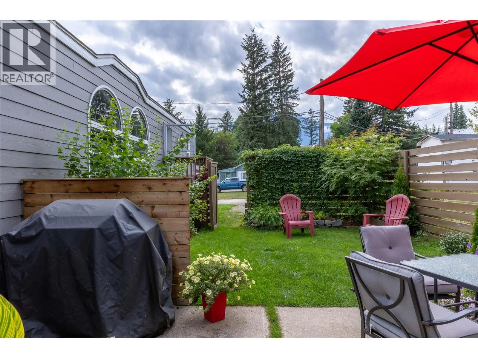 606 Edward Street Unit# 11