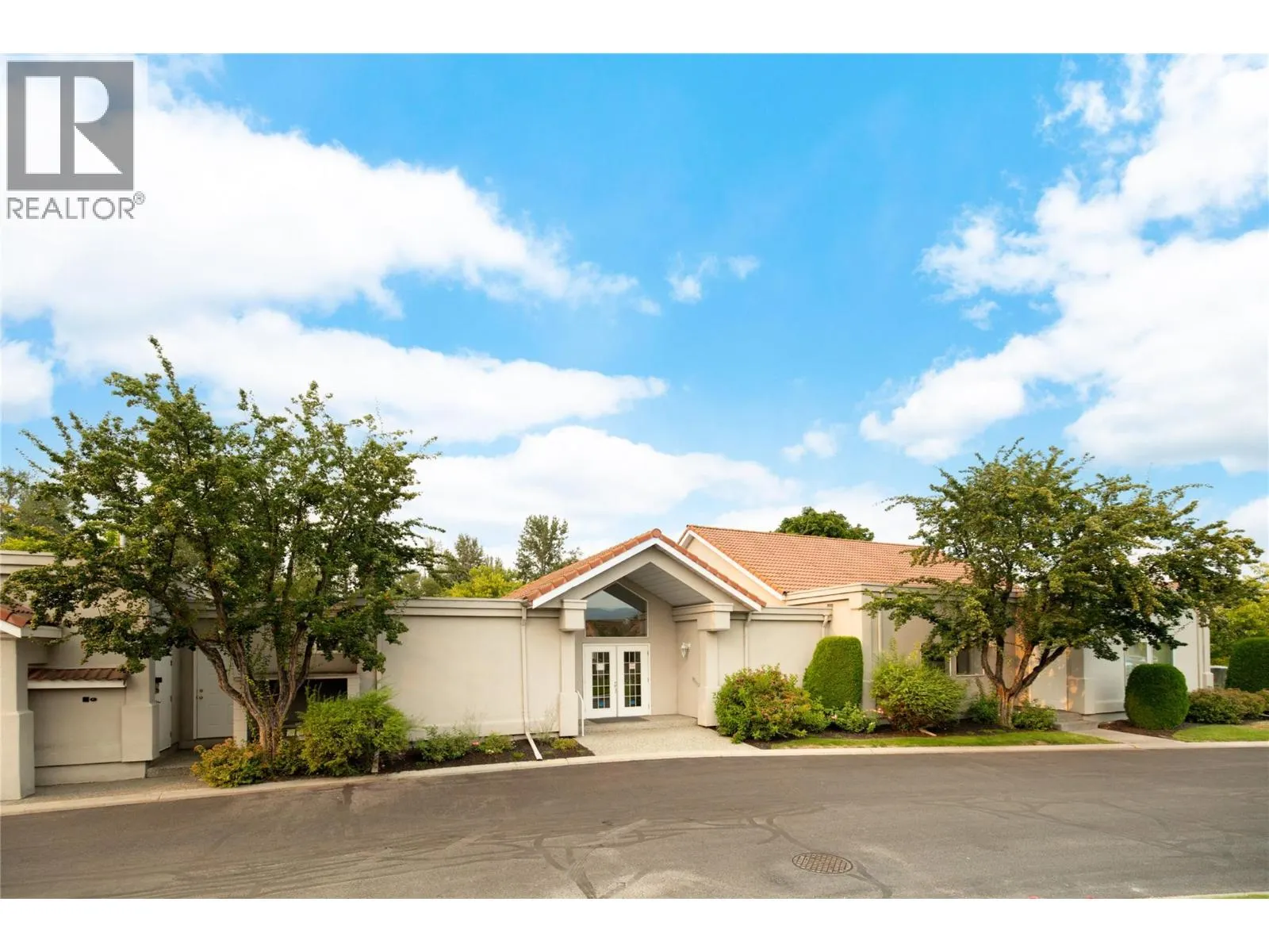 650 Lexington Drive Unit# 305