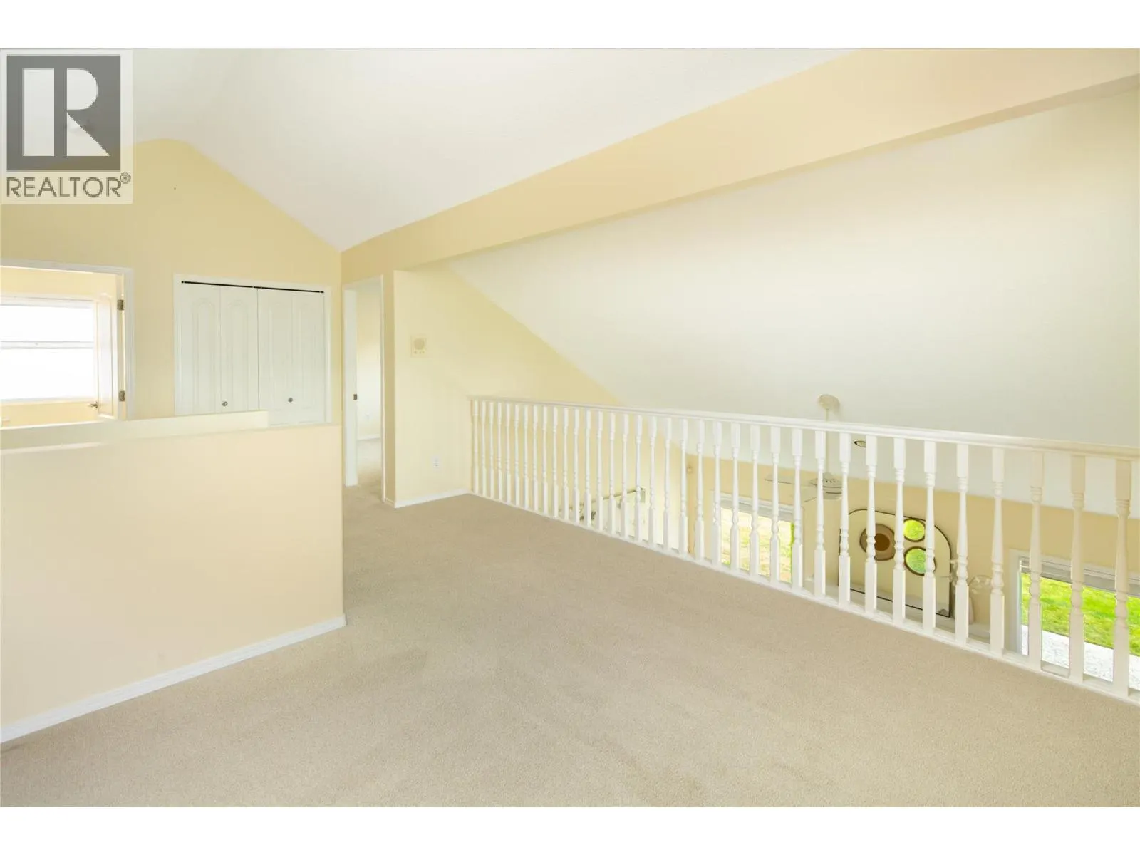 650 Lexington Drive Unit# 305