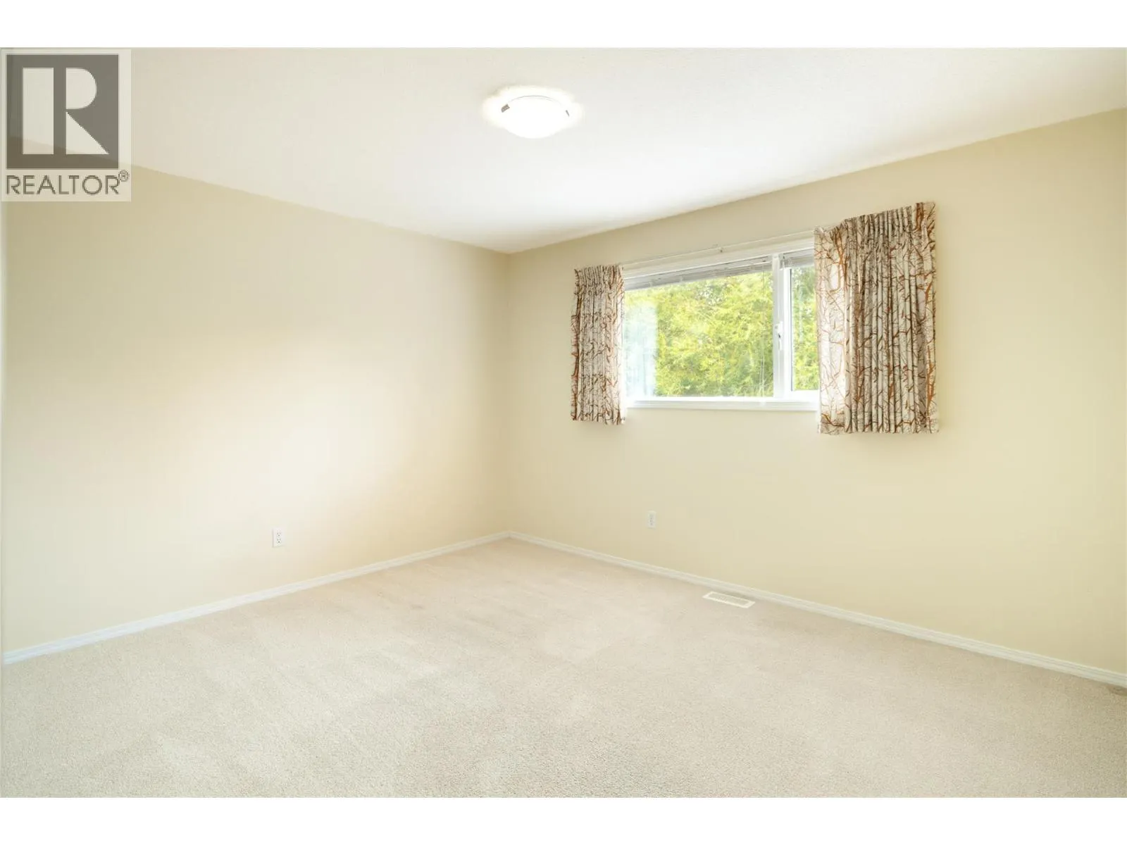 650 Lexington Drive Unit# 305