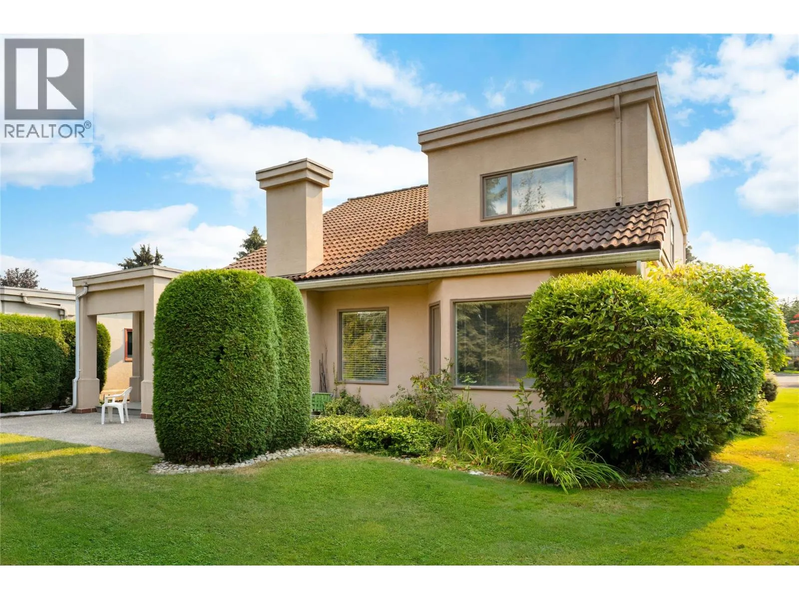 650 Lexington Drive Unit# 305