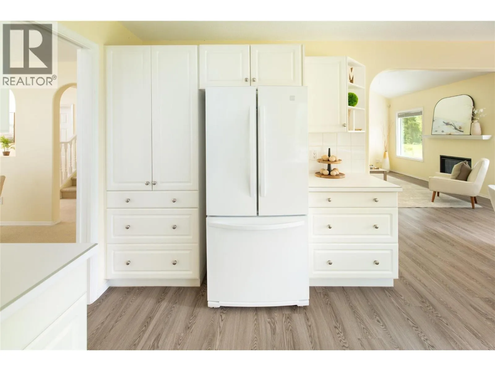 650 Lexington Drive Unit# 305
