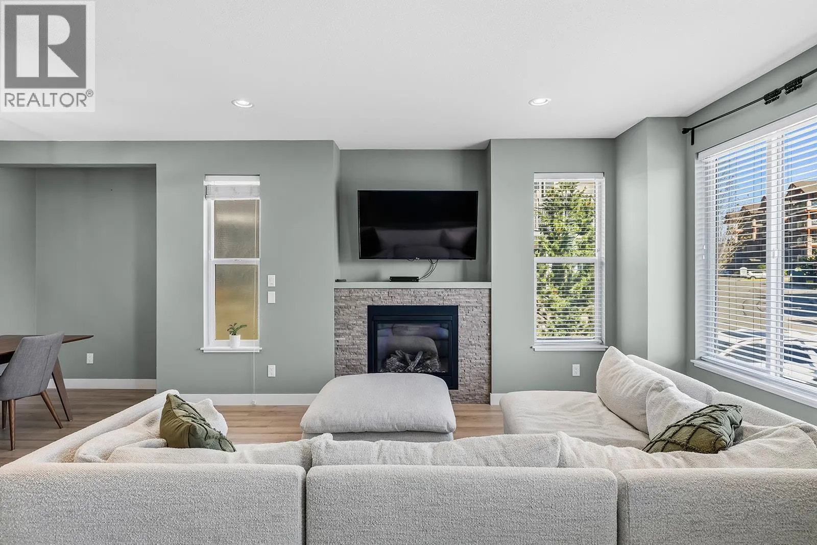 2490 Tuscany Drive Unit# 21