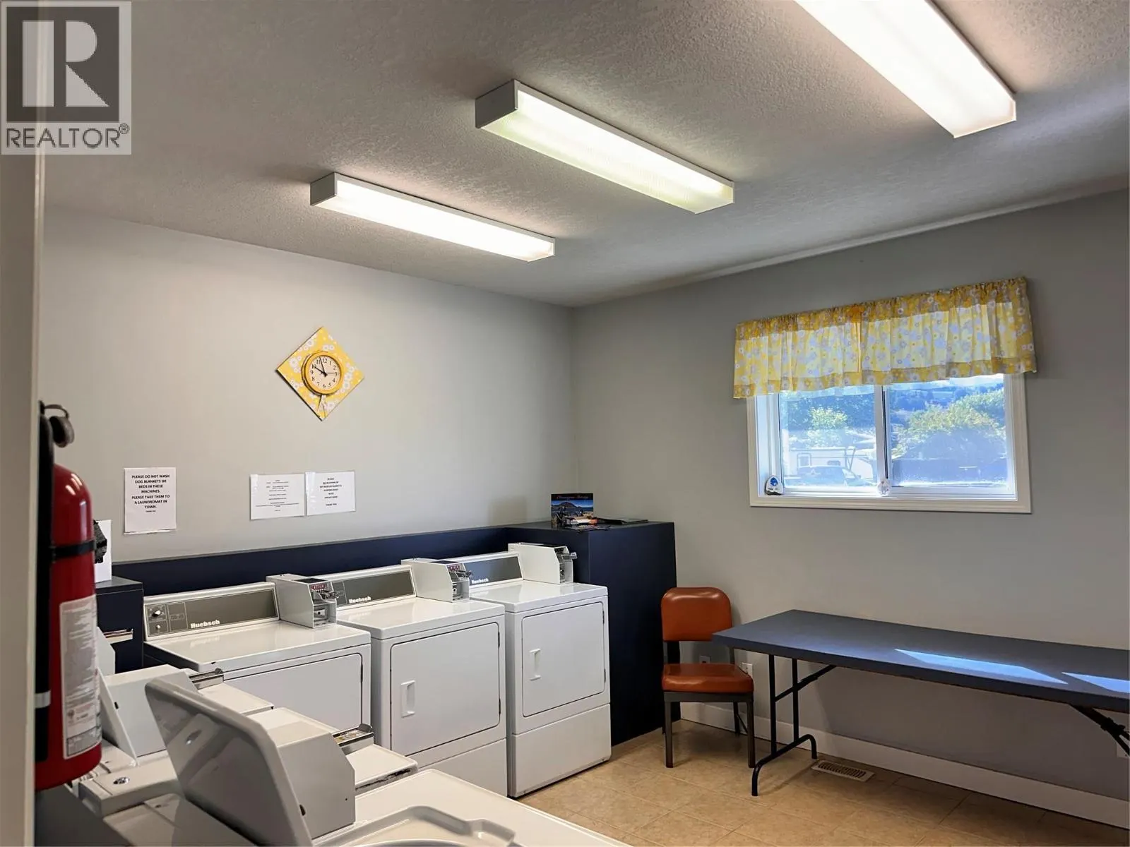 8000 HIGHLAND Road Unit# 30
