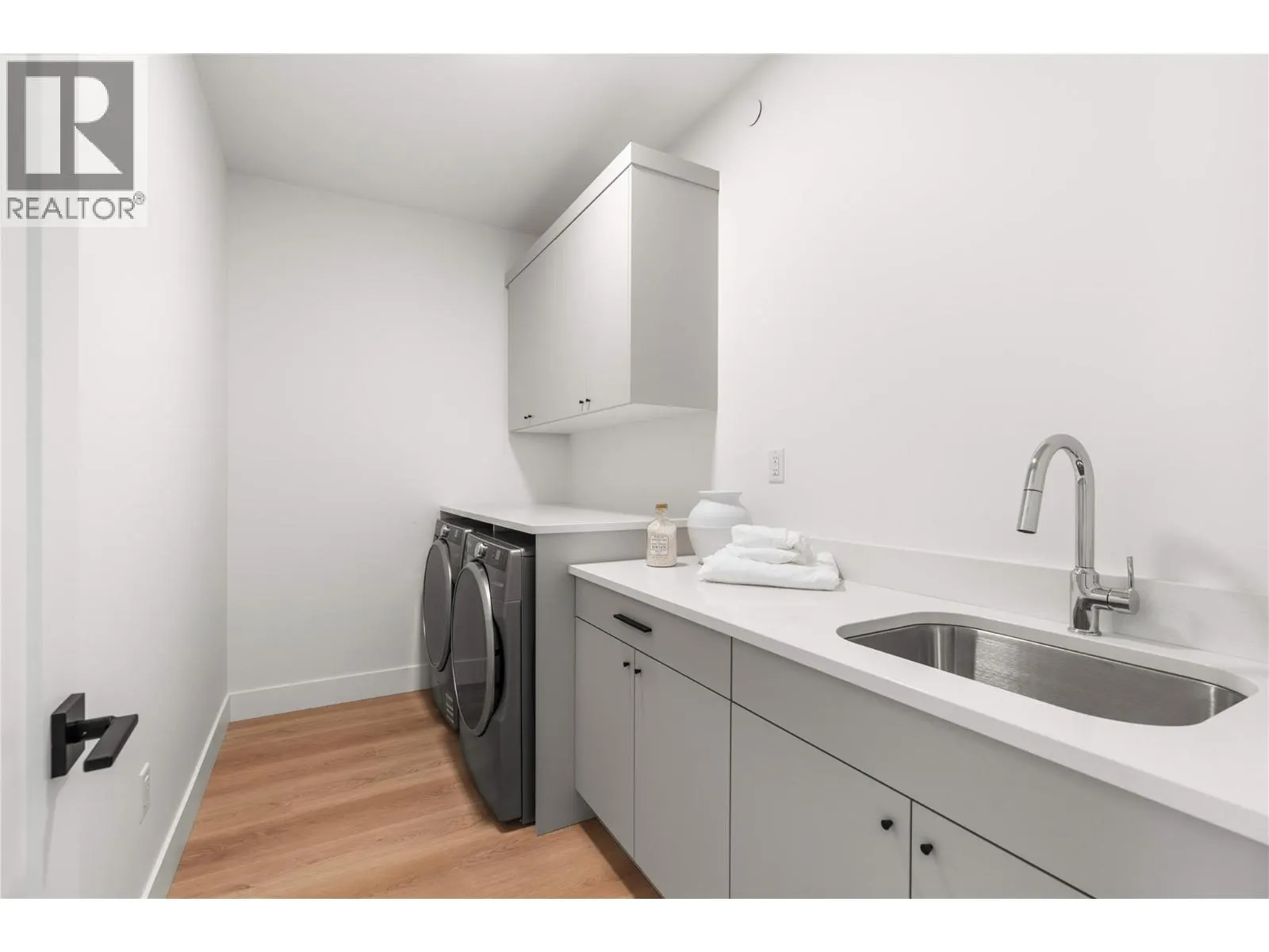 7920 Kidston Road Unit# 9