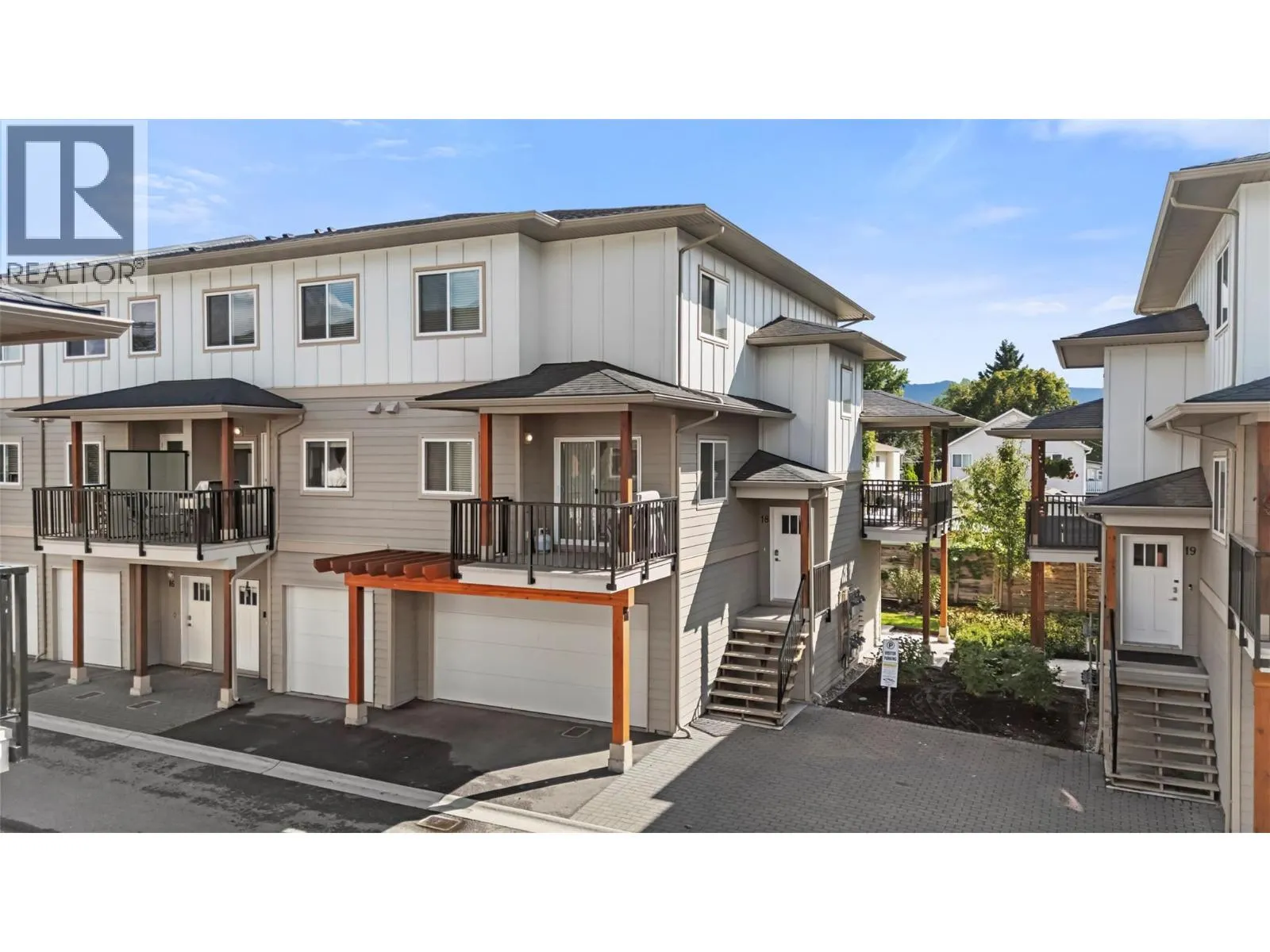 255 Taylor Road Unit# 18