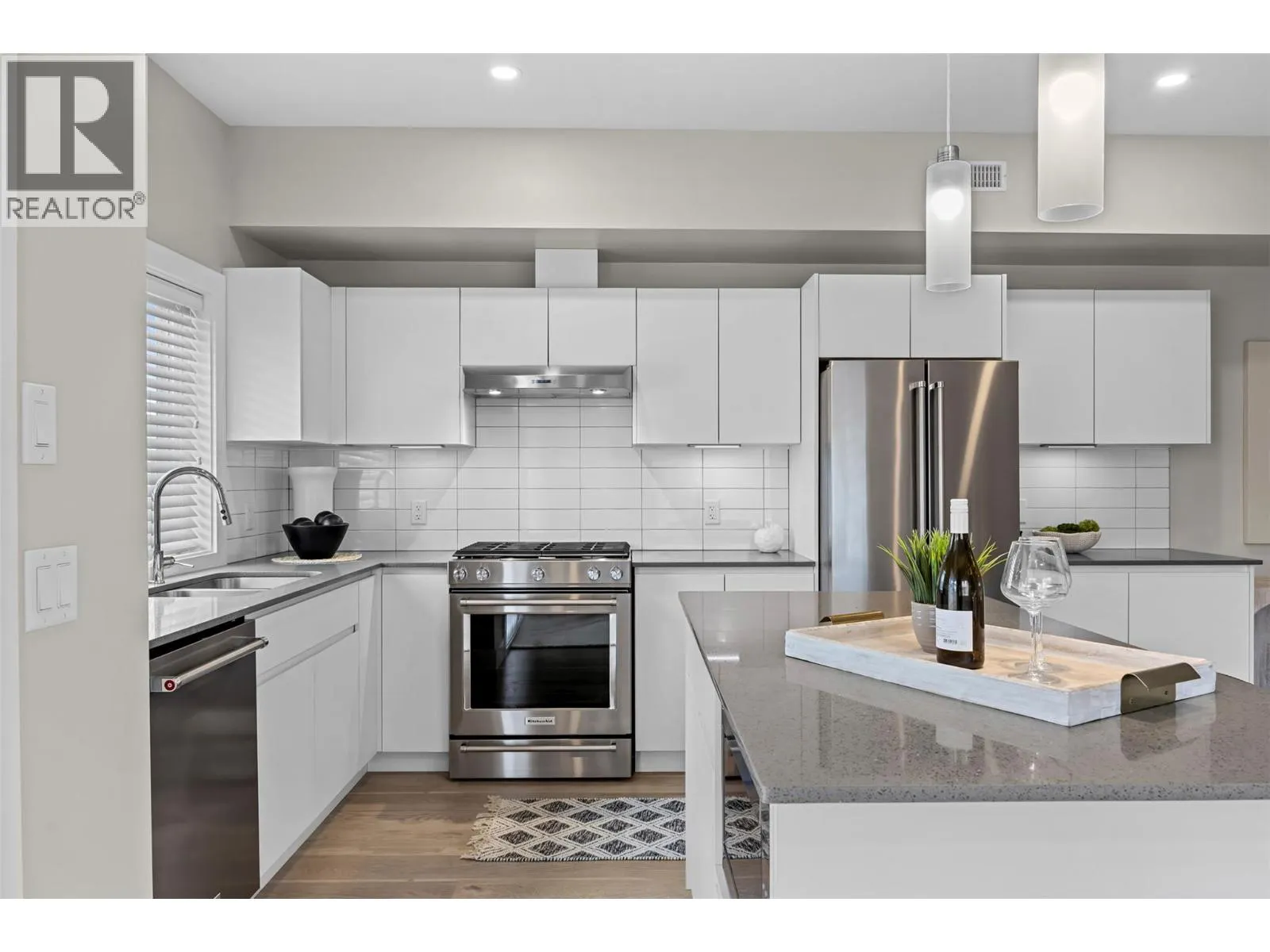 255 Taylor Road Unit# 18