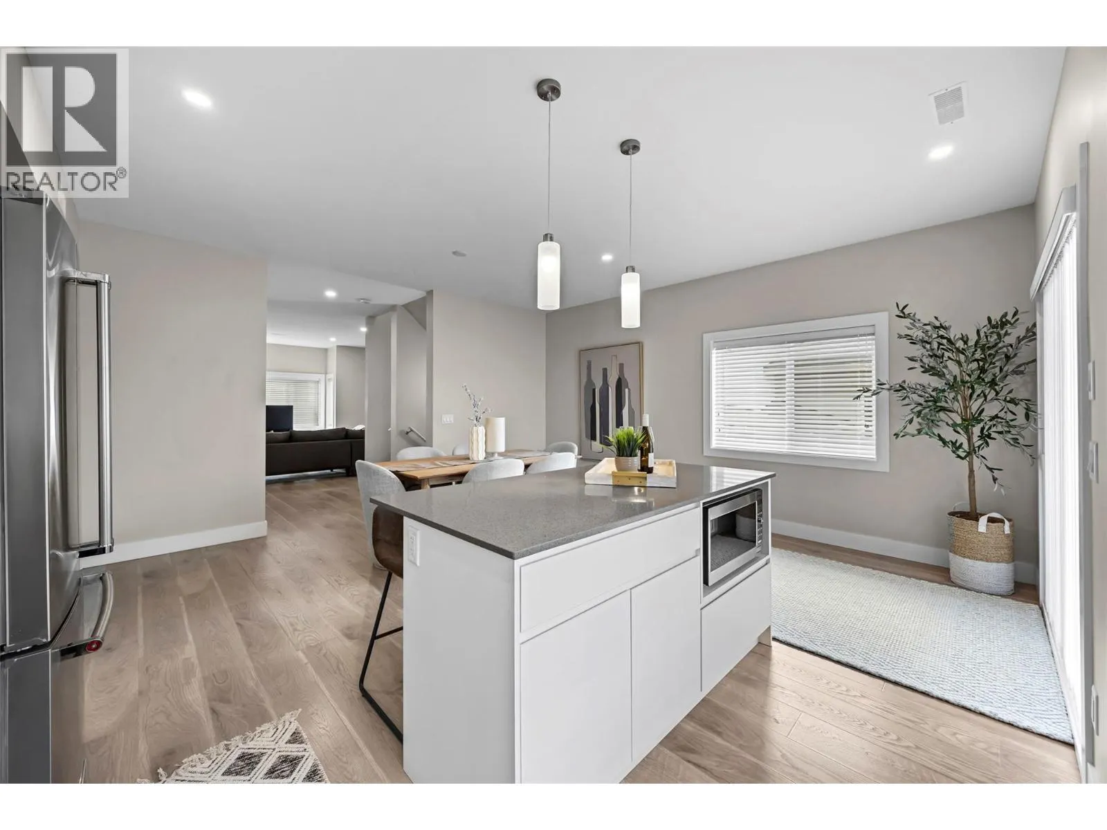 255 Taylor Road Unit# 18