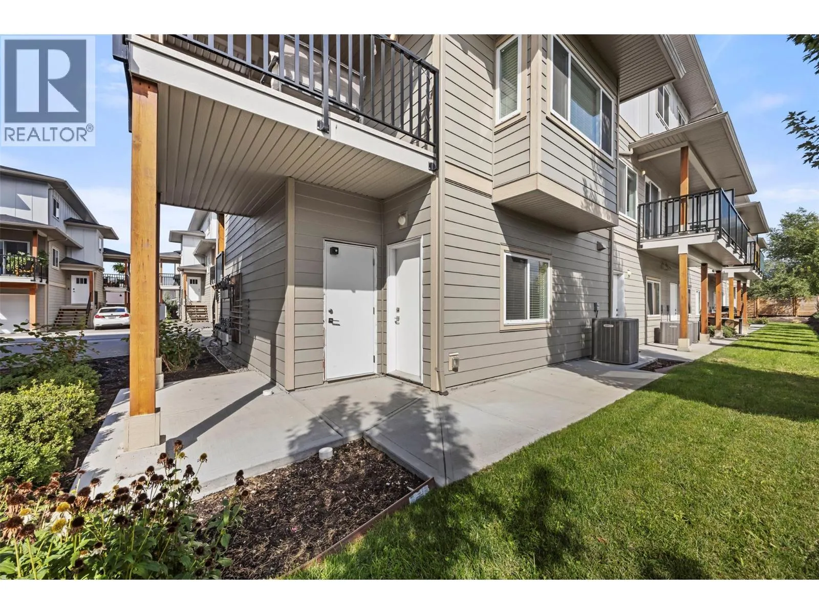 255 Taylor Road Unit# 18
