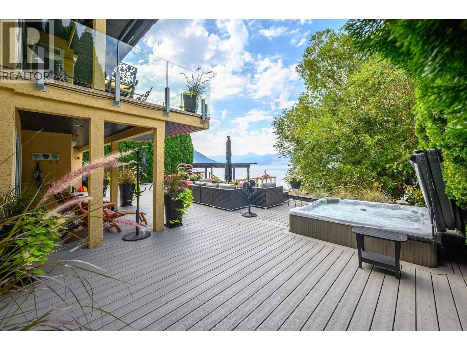 8615 Okanagan Landing Road