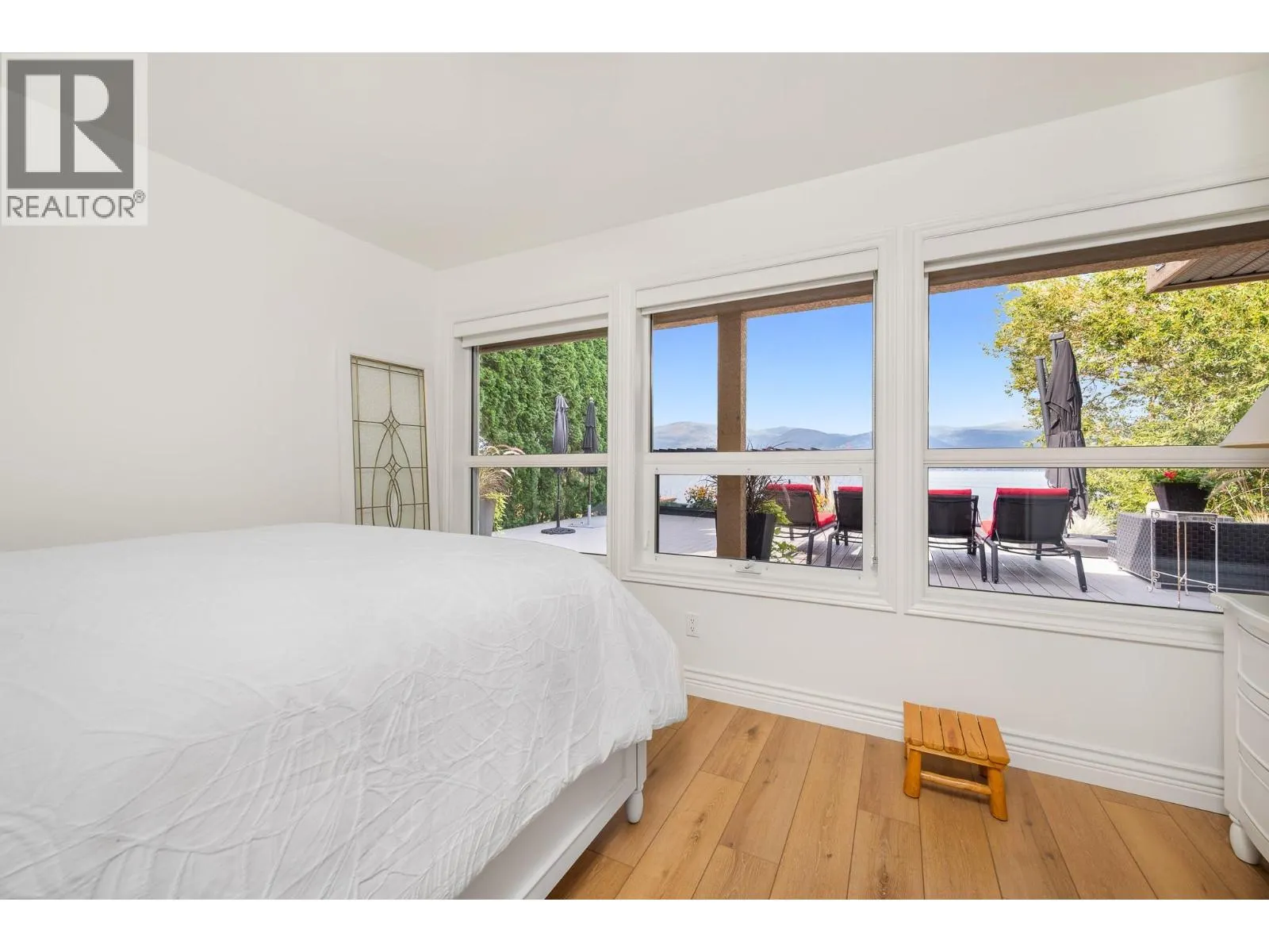 8615 Okanagan Landing Road