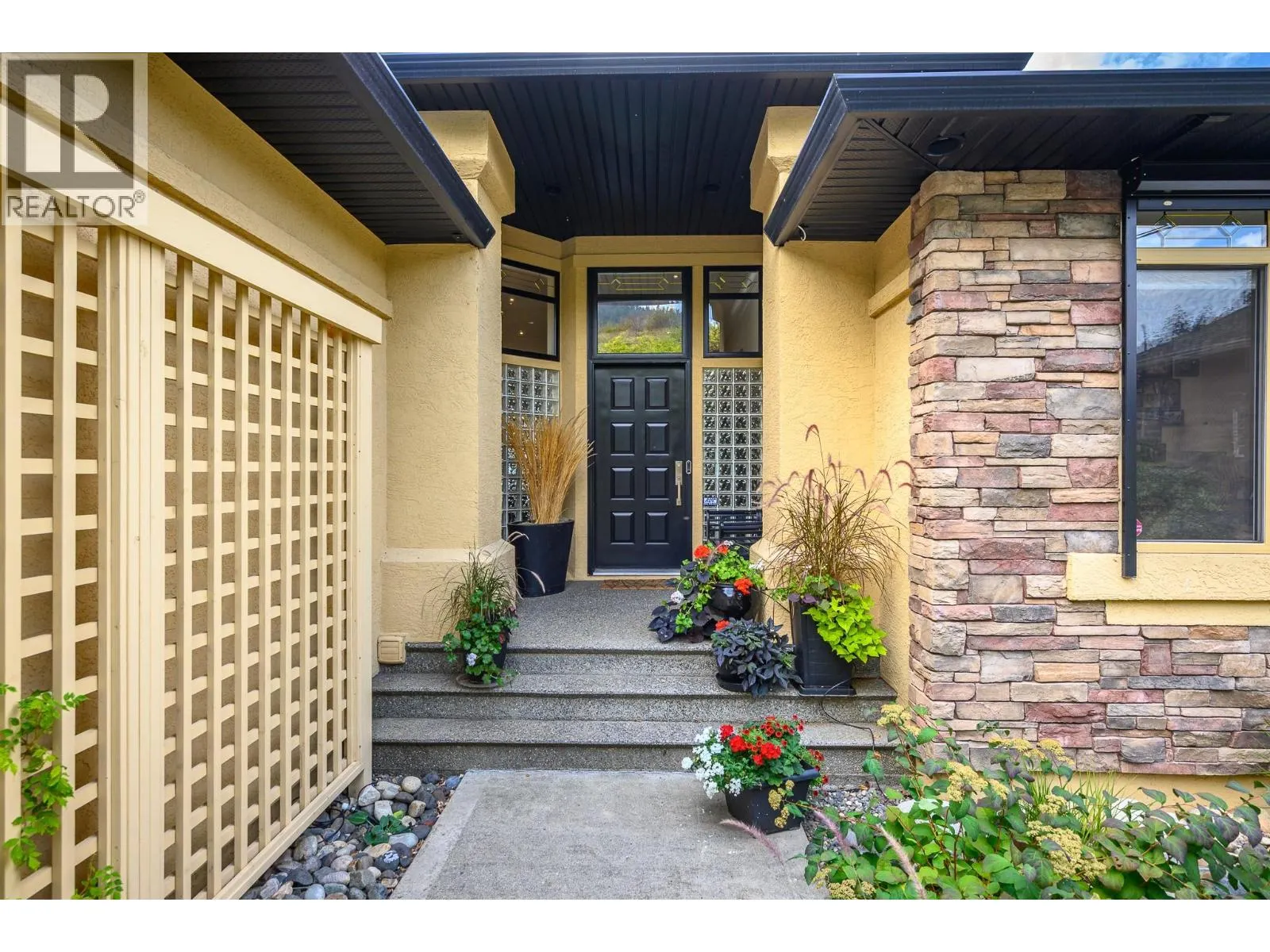 8615 Okanagan Landing Road