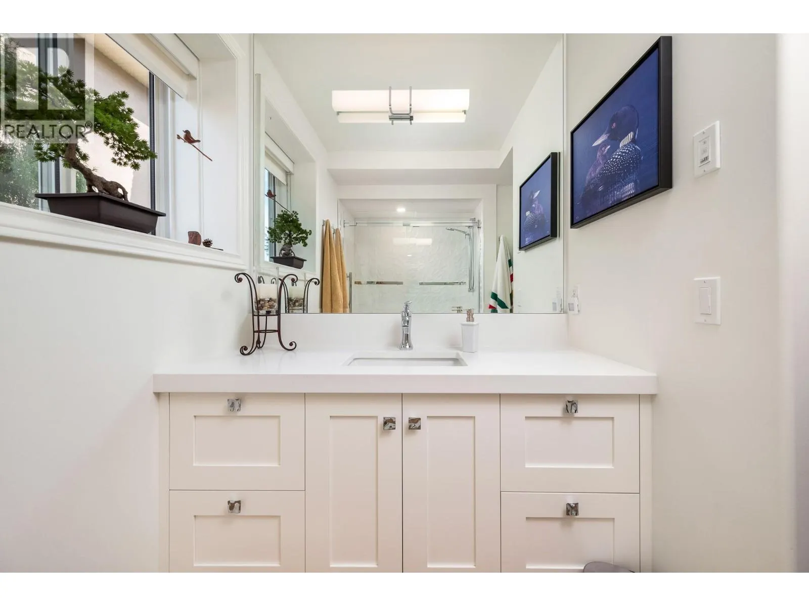 8615 Okanagan Landing Road