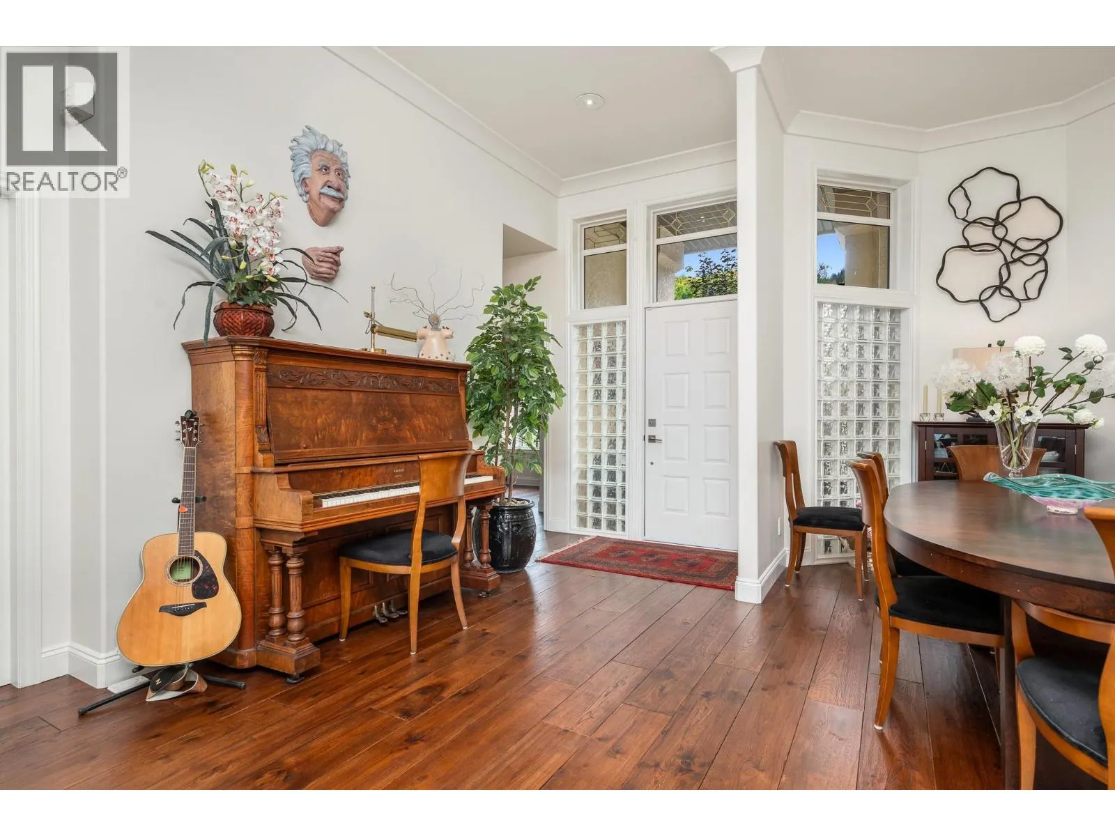 8615 Okanagan Landing Road