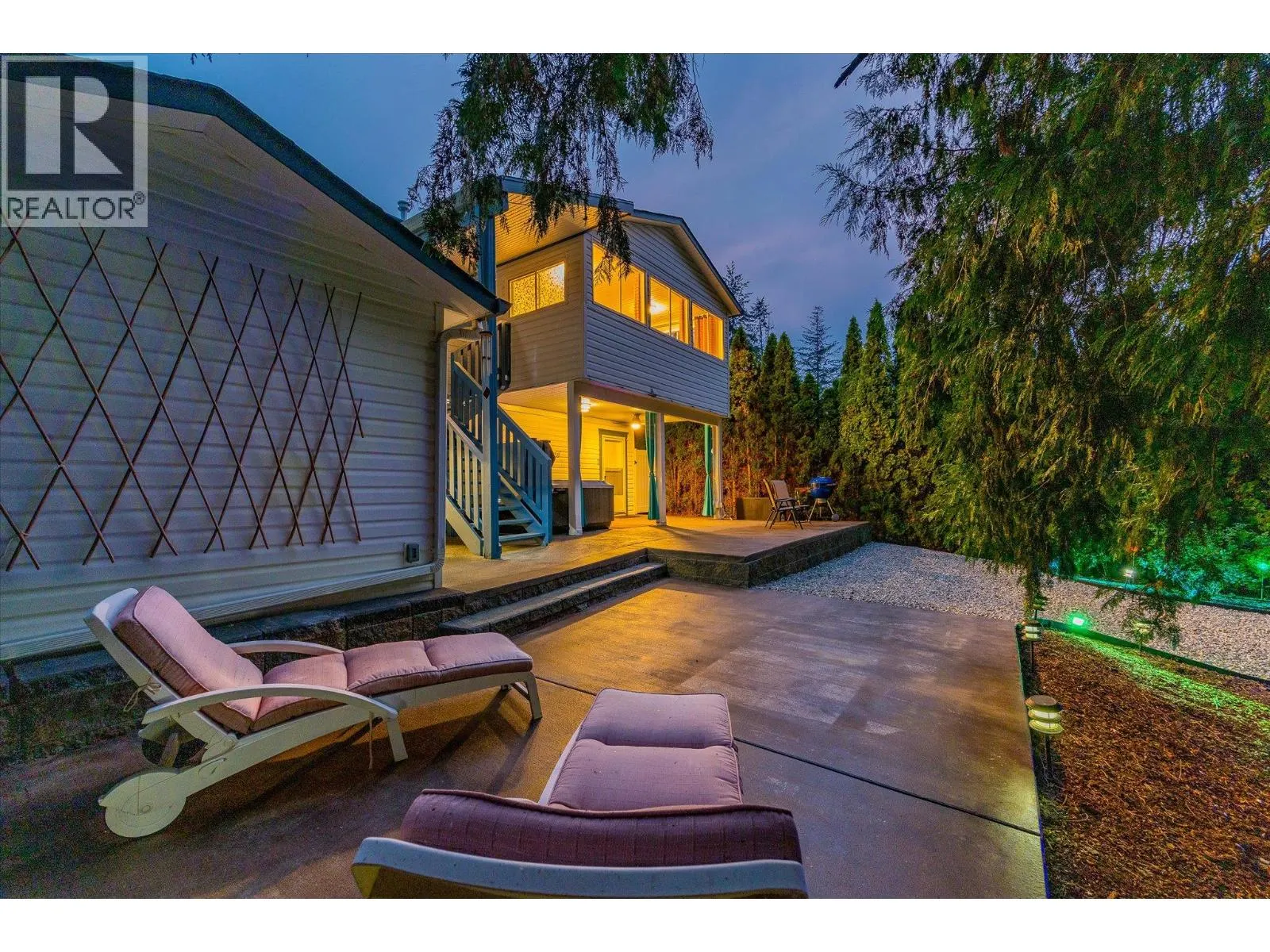 842 Raymer Road