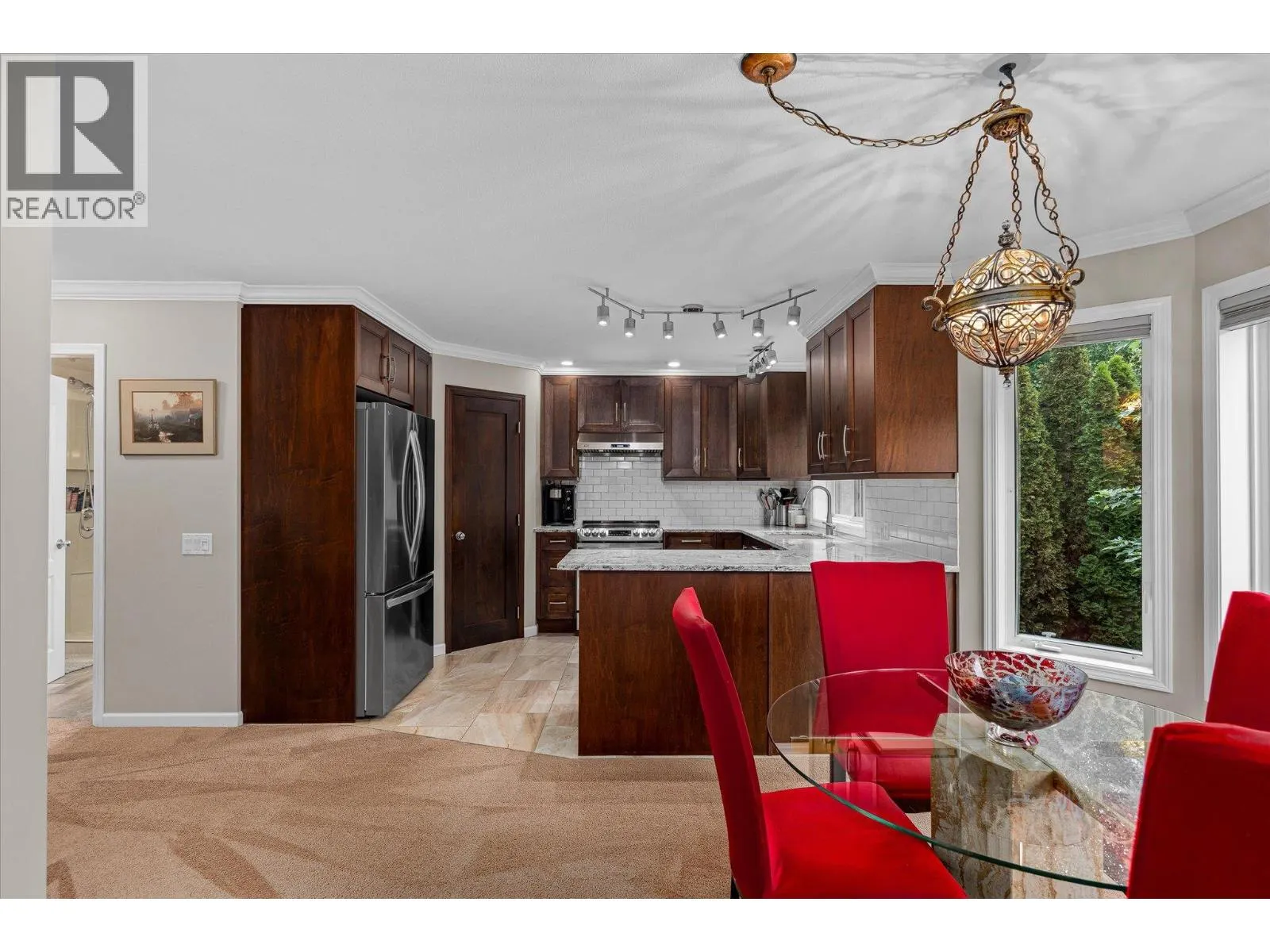 842 Raymer Road