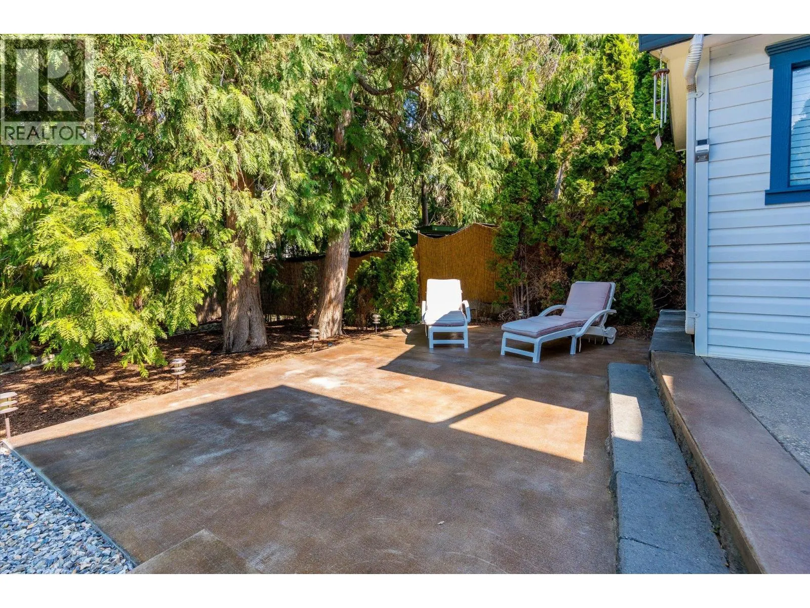 842 Raymer Road