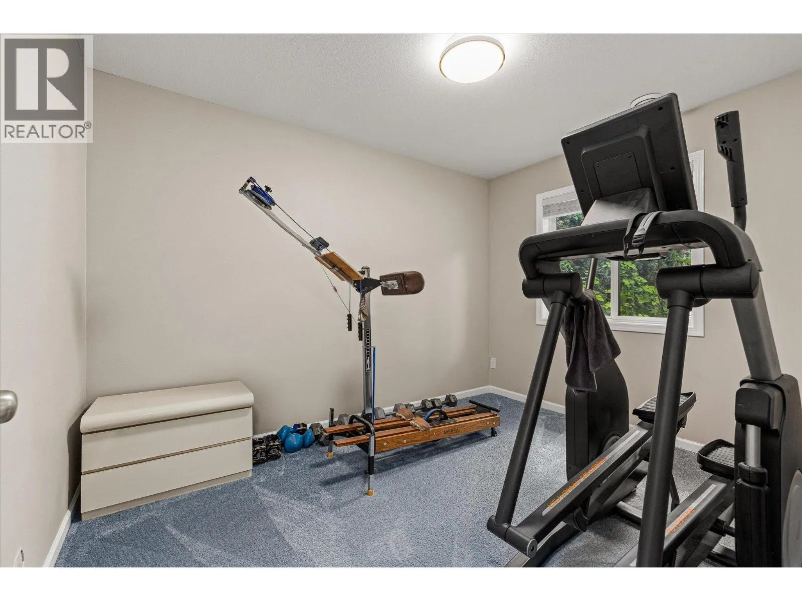 842 Raymer Road