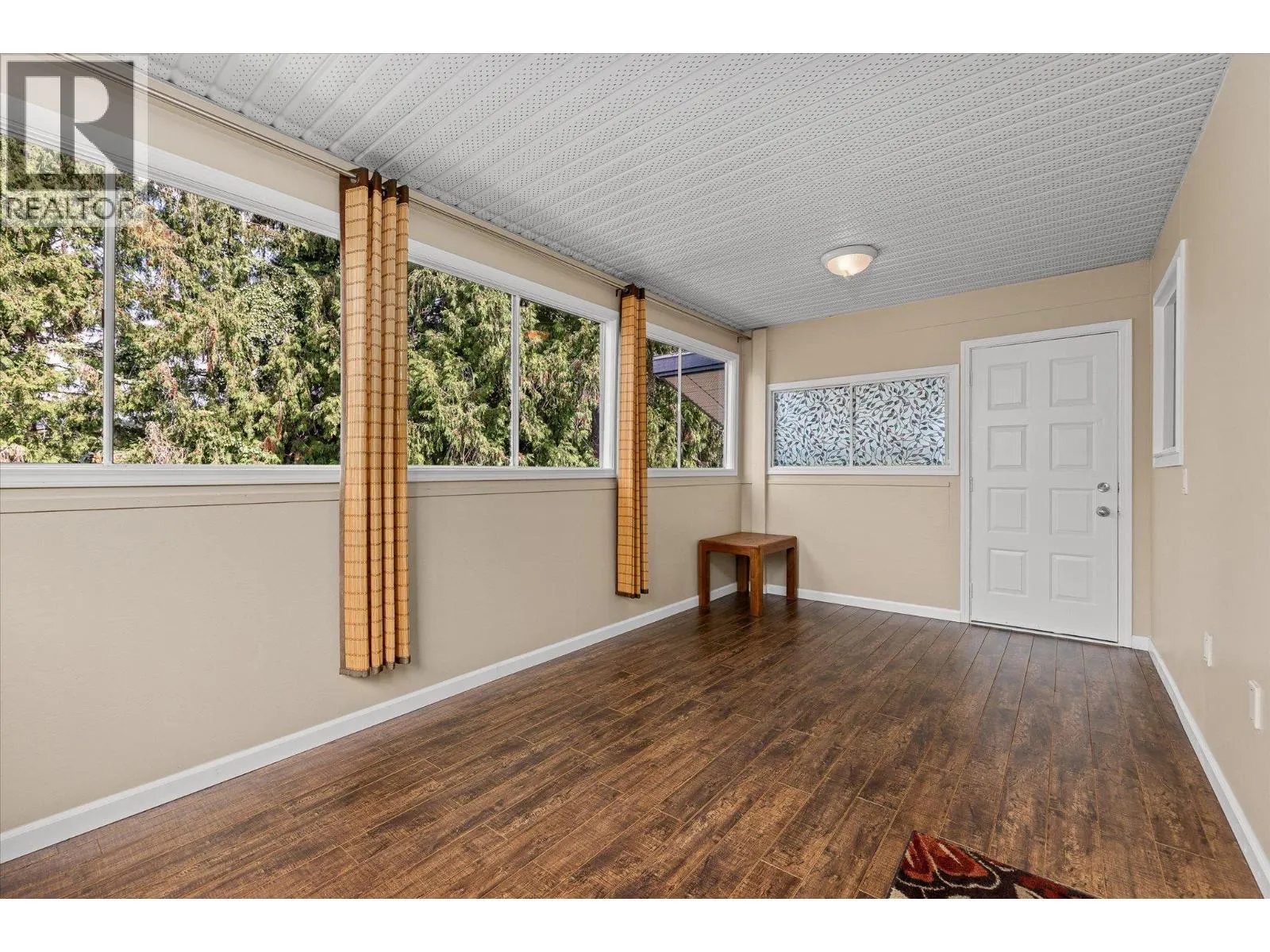 842 Raymer Road