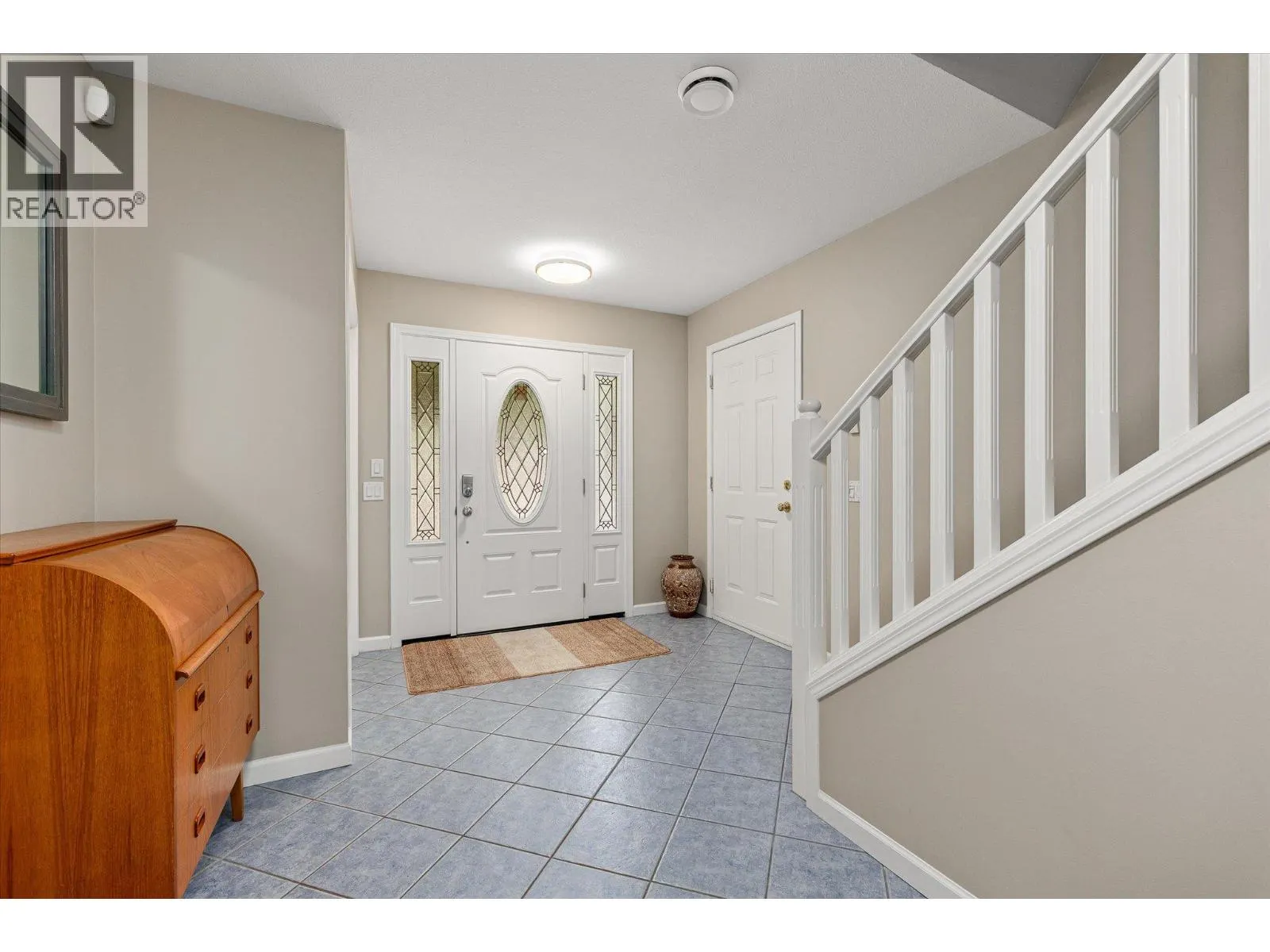 842 Raymer Road