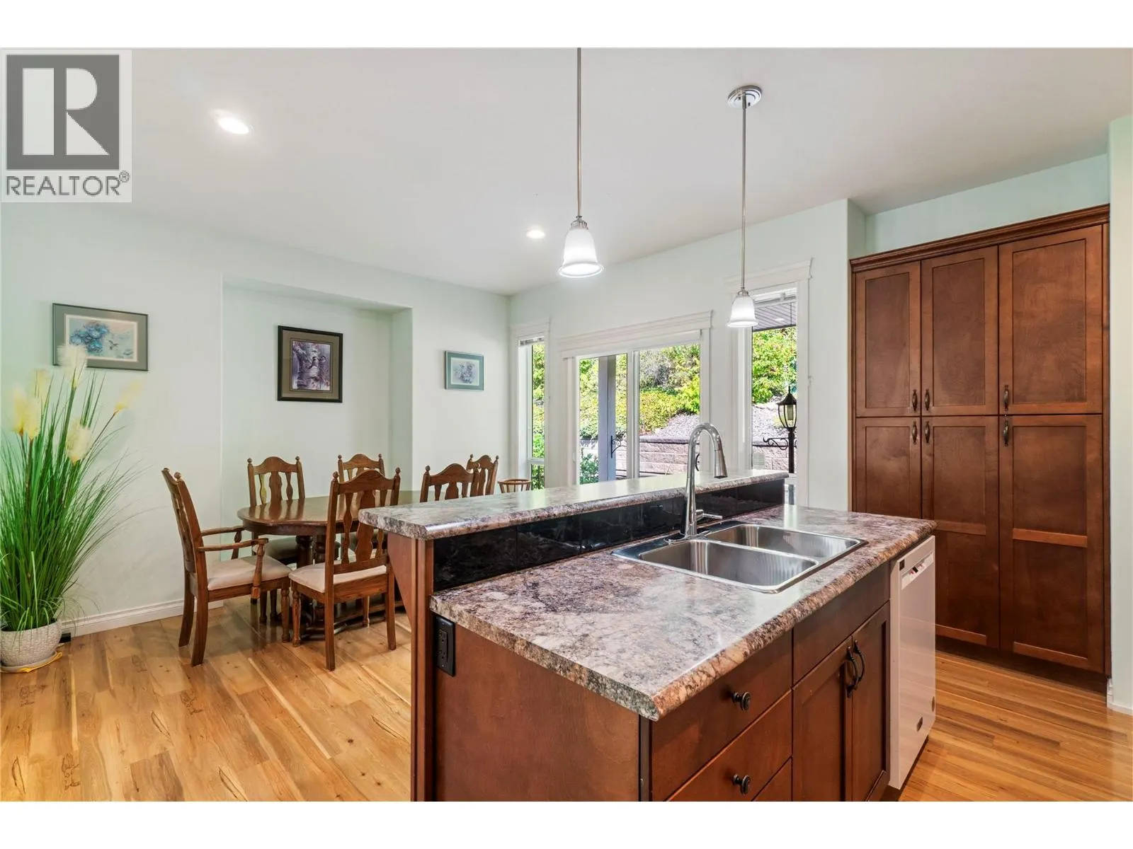 2850 7 Avenue NE Unit# 7