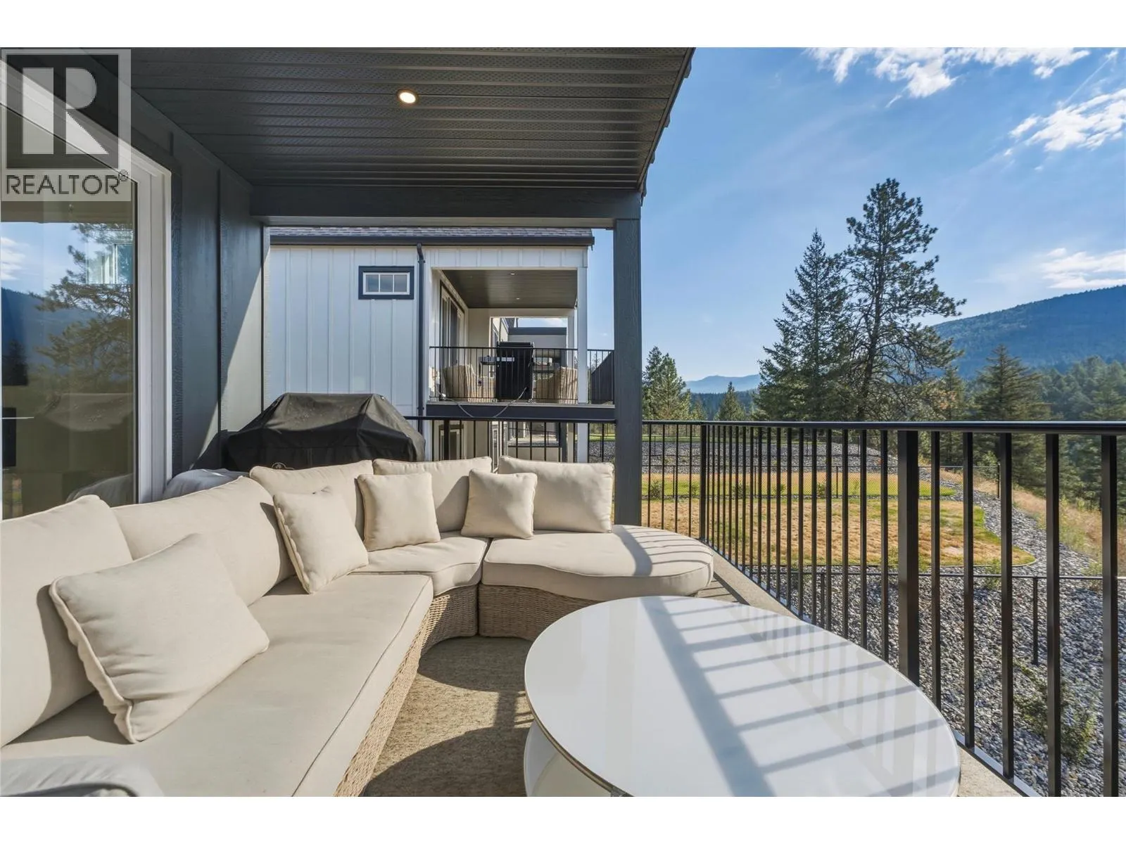 7012 Manning Place