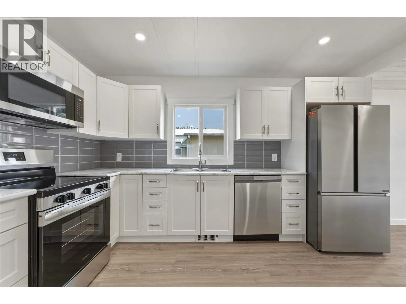 5484 Okanagan Landing Road Unit# 68