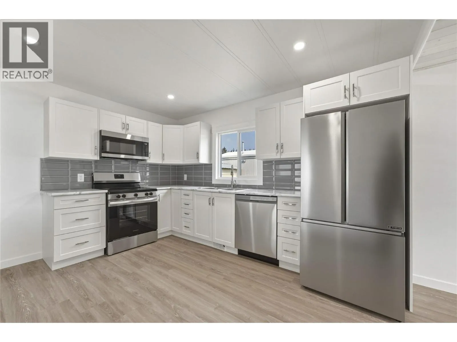 5484 Okanagan Landing Road Unit# 68