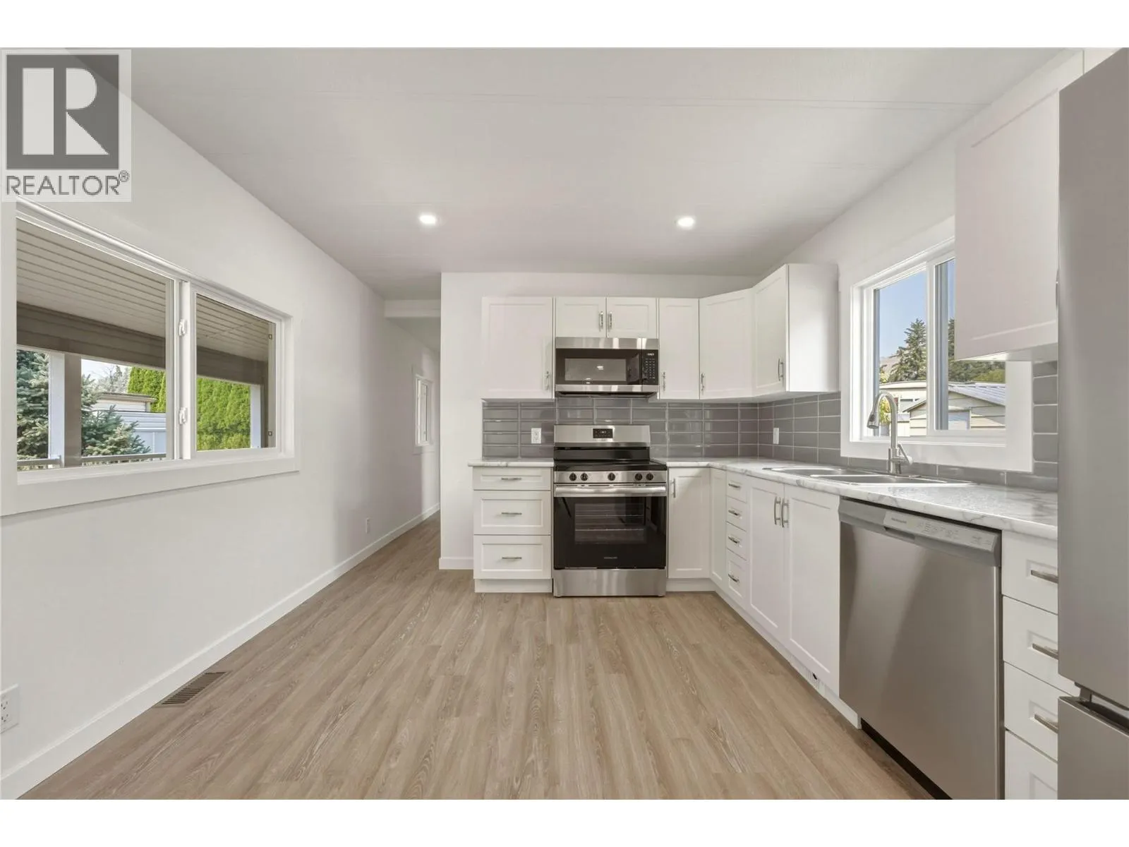 5484 Okanagan Landing Road Unit# 68