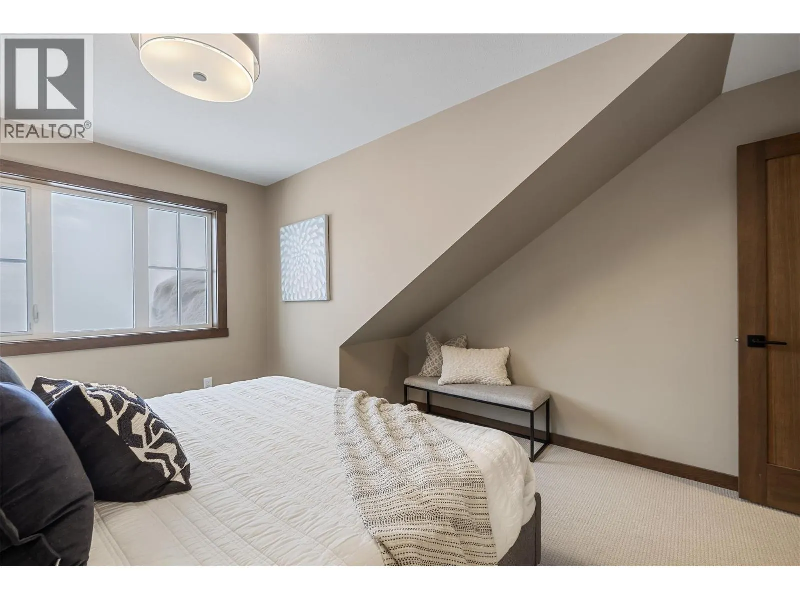 255 Feathertop Way Unit# 88