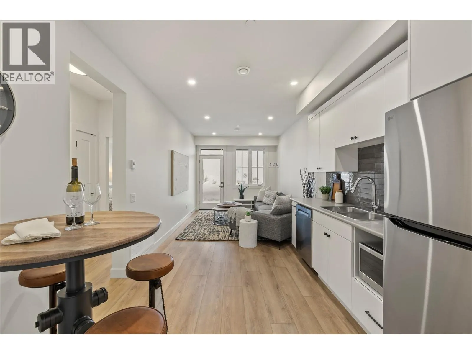 255 Feathertop Way Unit# 88