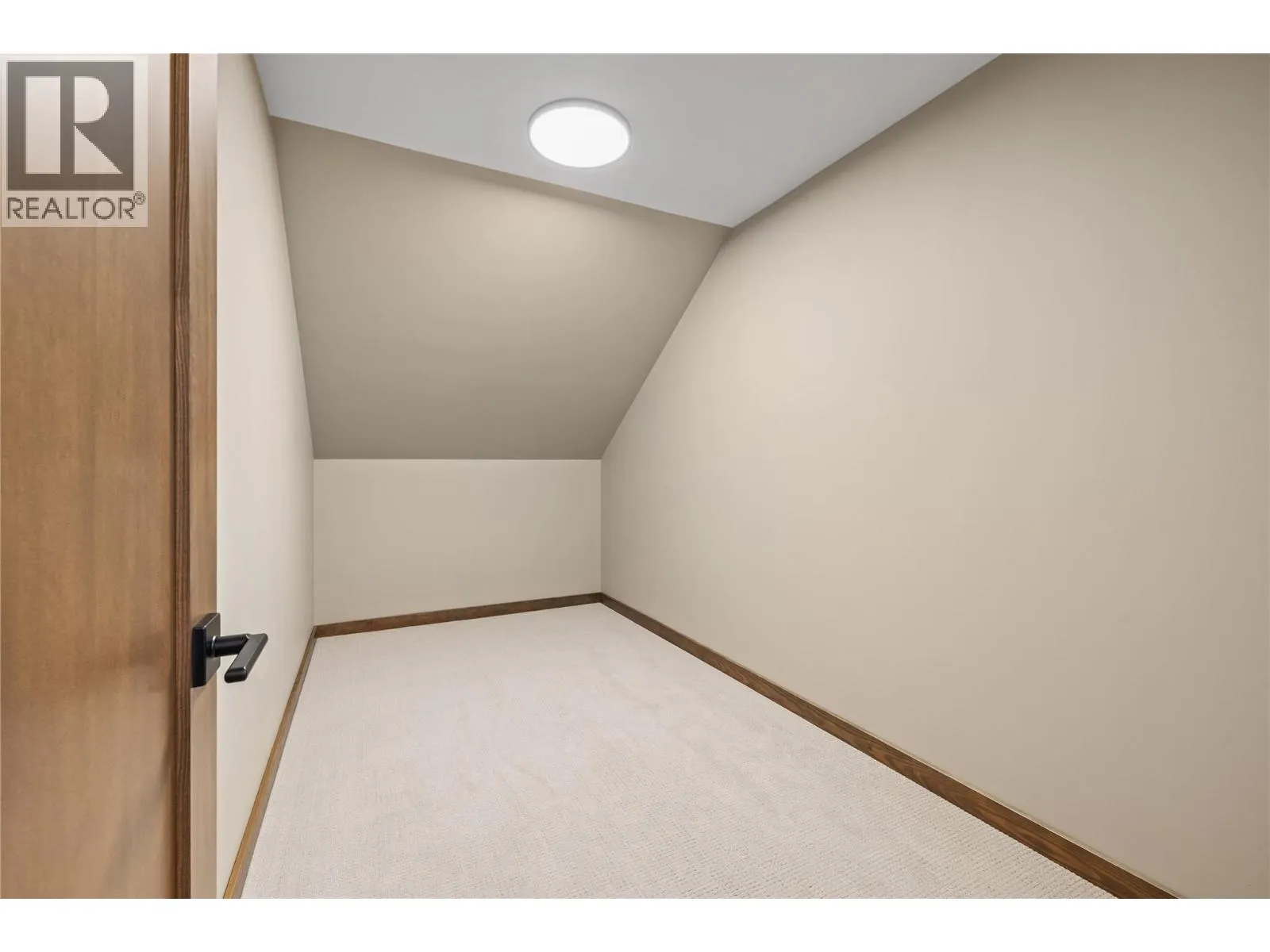 255 Feathertop Way Unit# 88