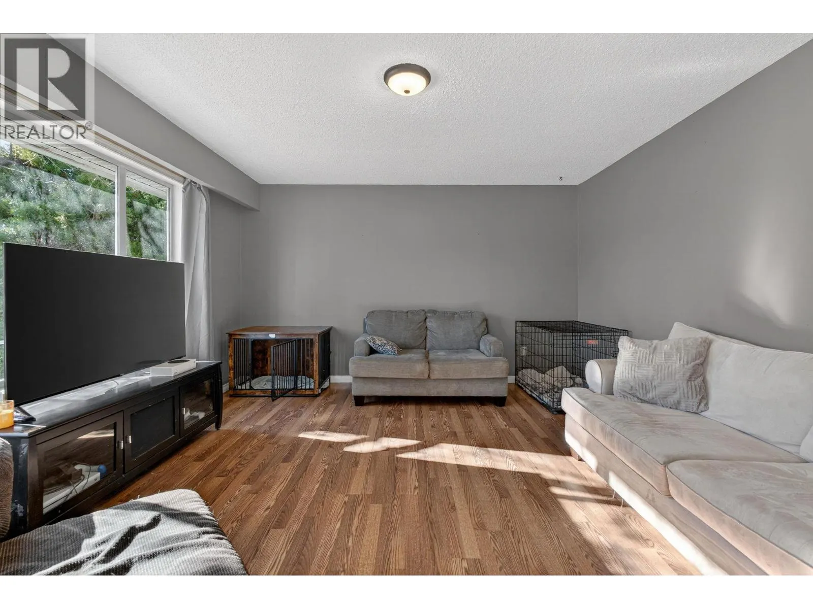 290 Pearson Road