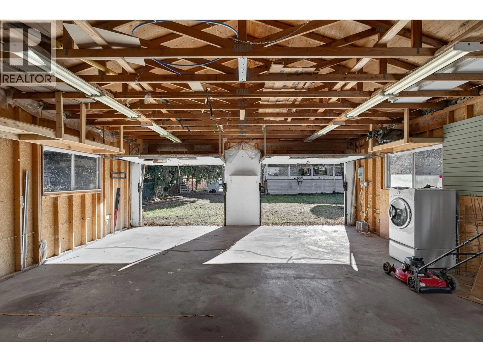 290 Pearson Road