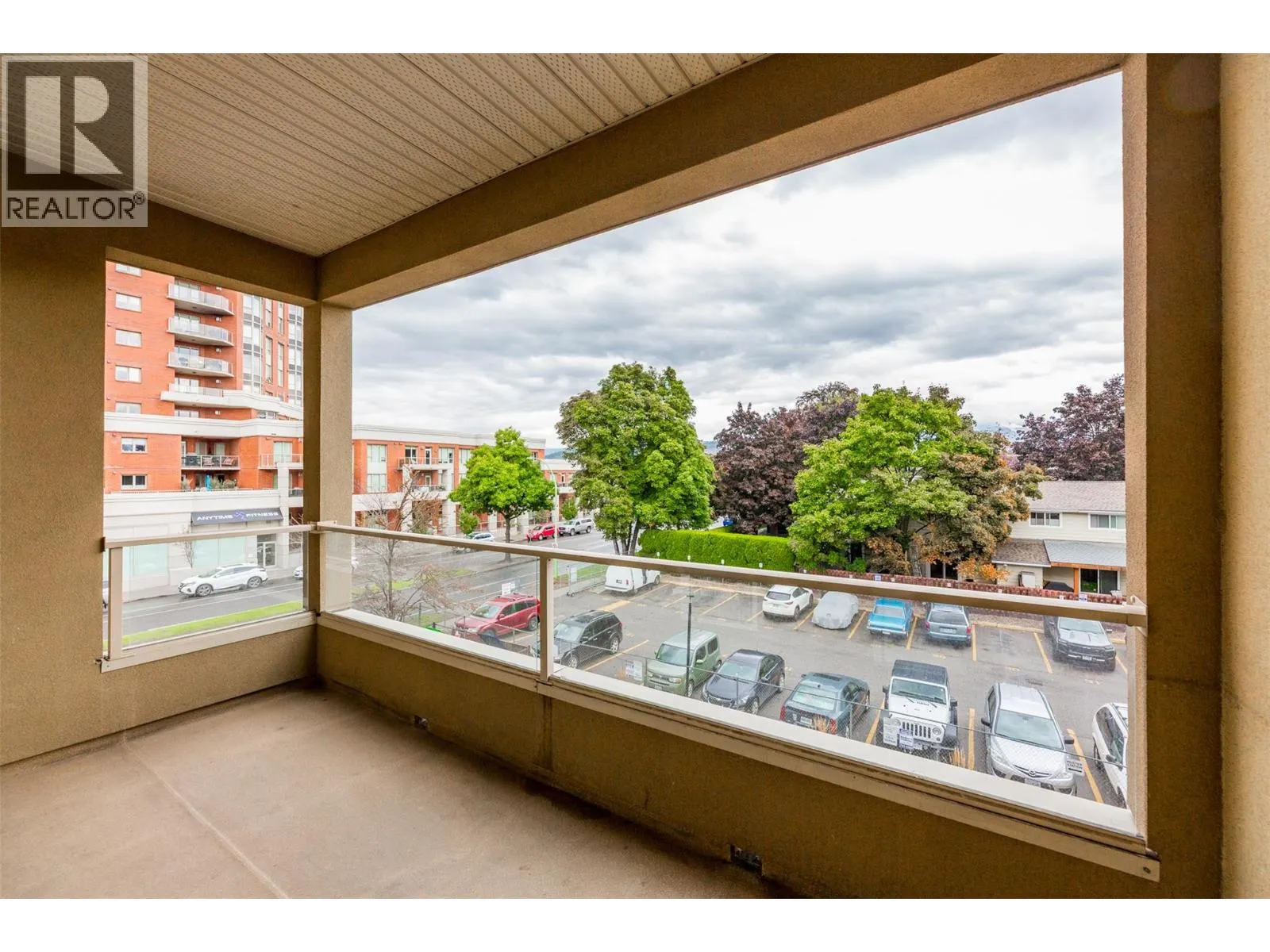 1125 Bernard Avenue Unit# 302