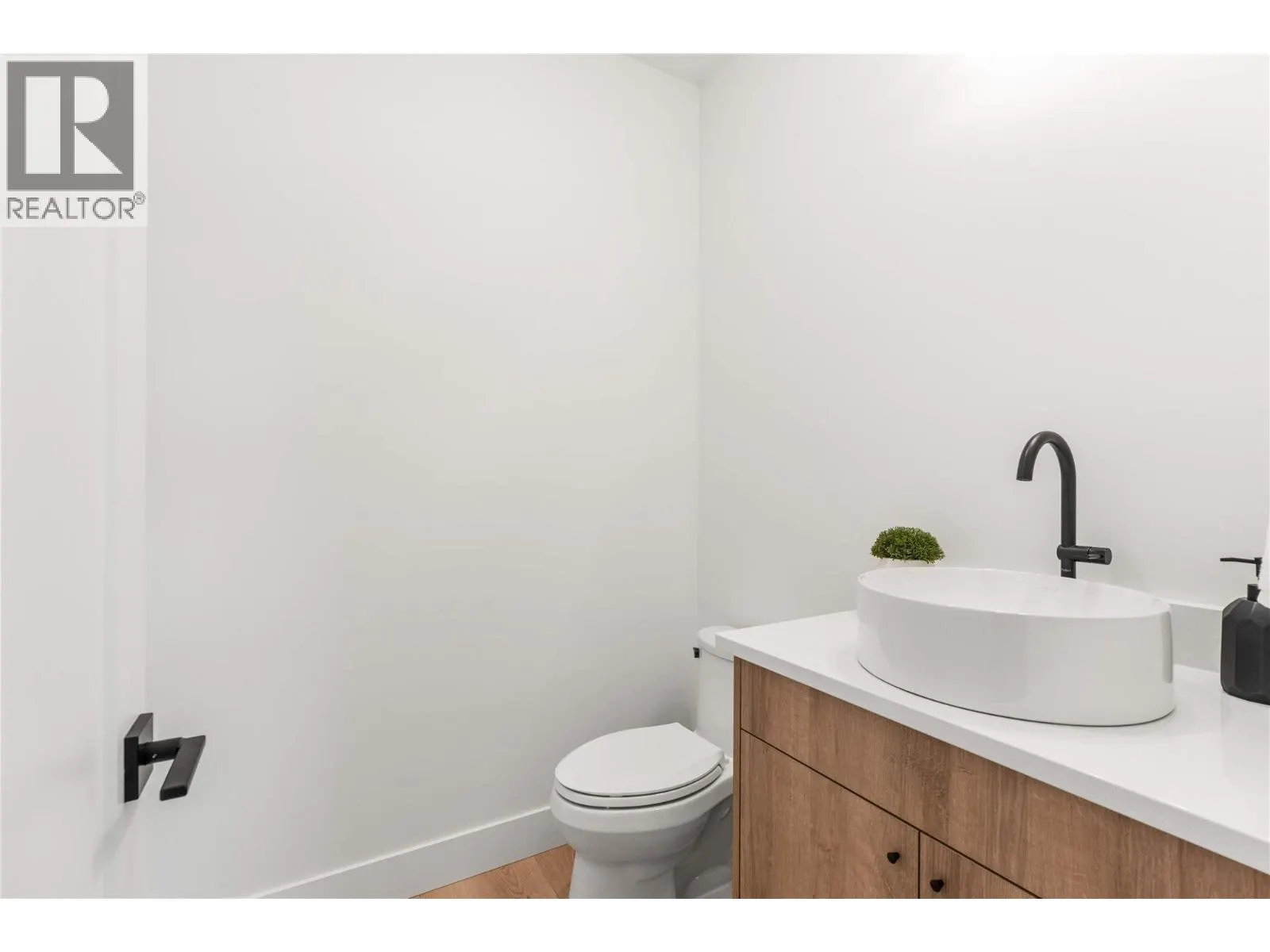 7920 Kidston Road Unit# 11