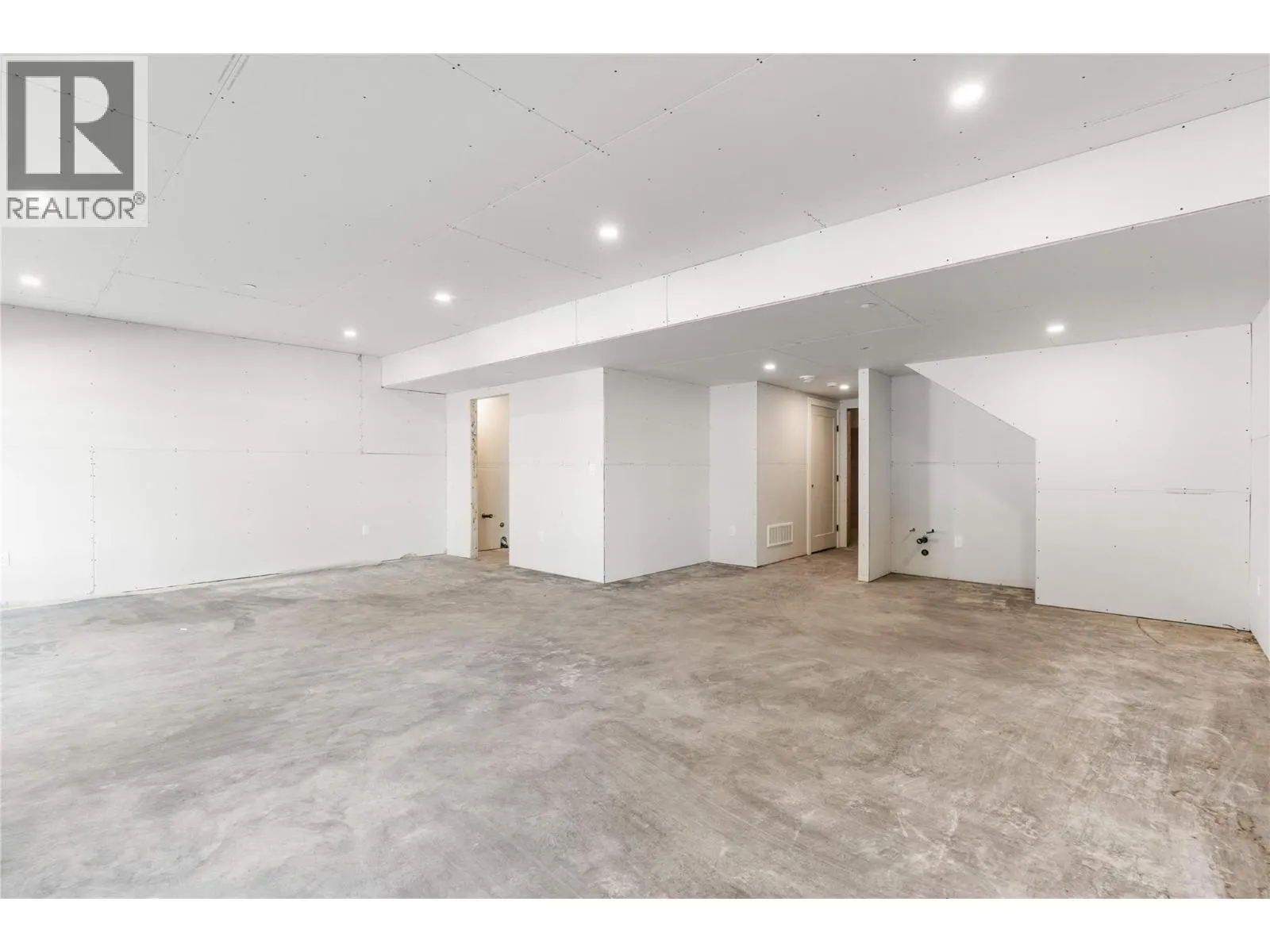 7920 Kidston Road Unit# 11