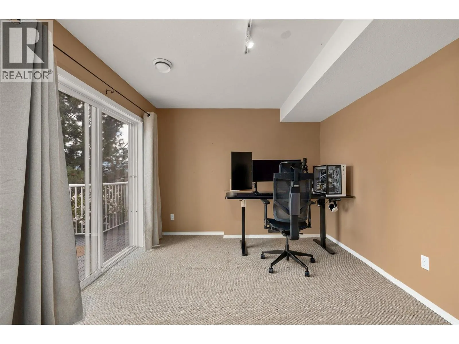 1525 Bear Creek Road Unit# 14