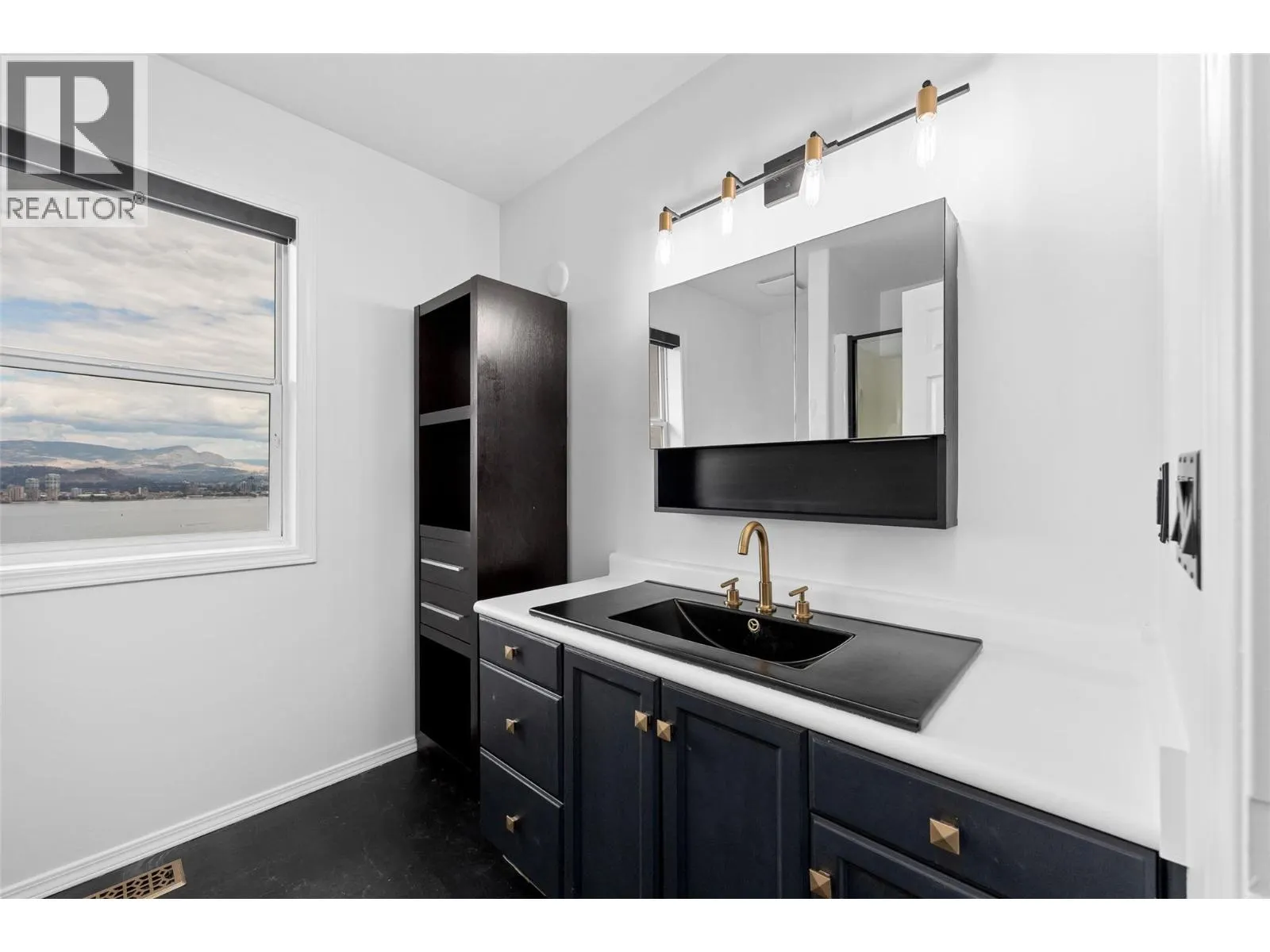 1525 Bear Creek Road Unit# 14