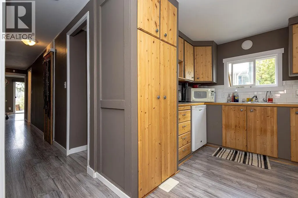 5371 Princeton Avenue Unit# 12