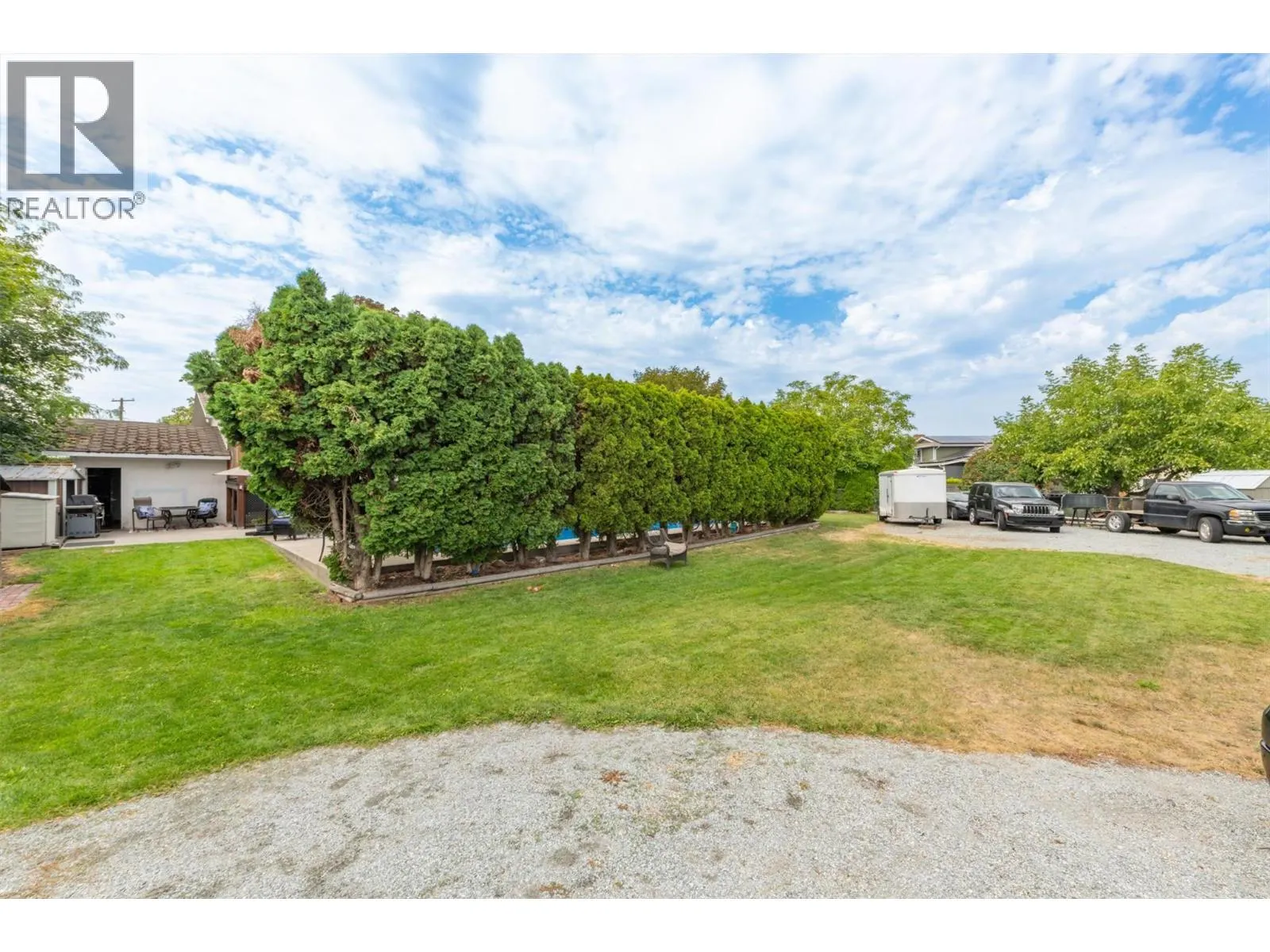 160 Leo Road