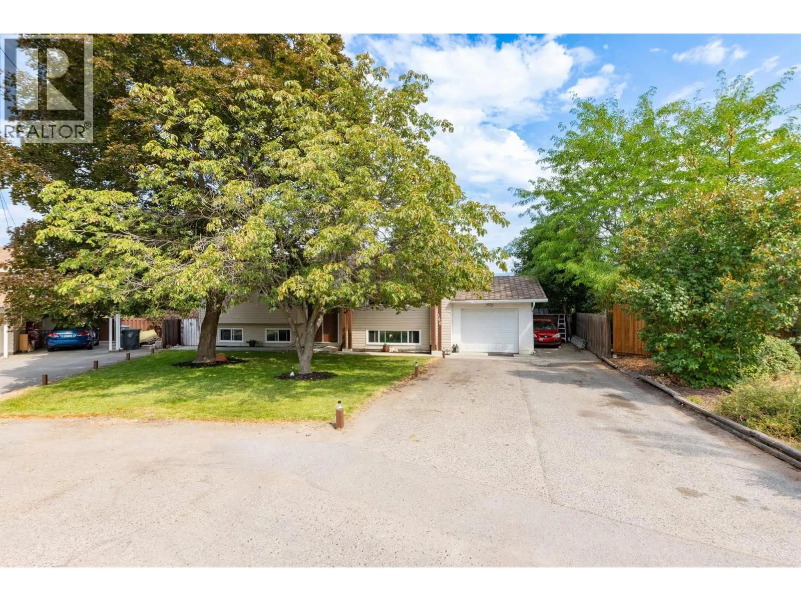 160 Leo Road