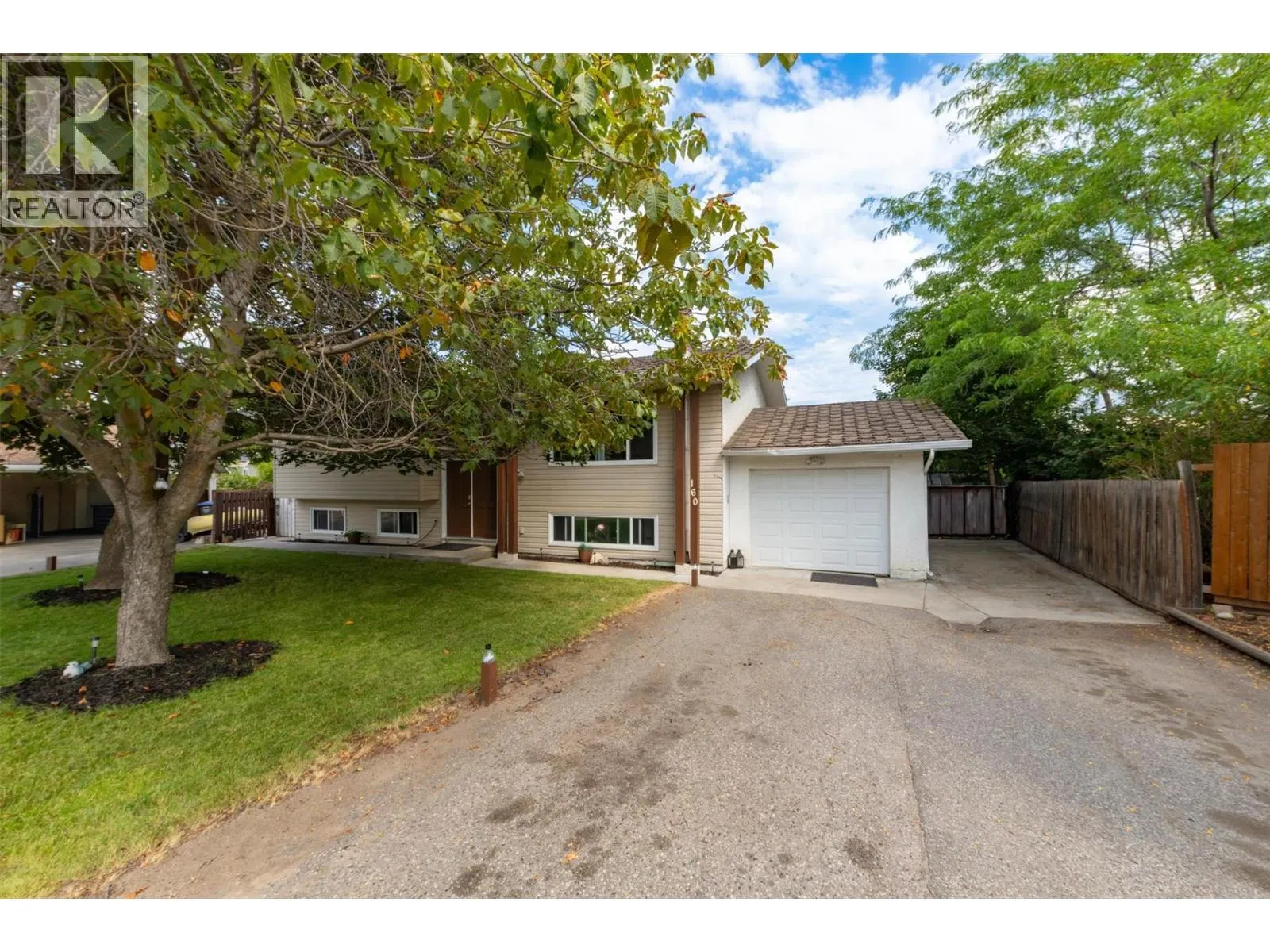 160 Leo Road