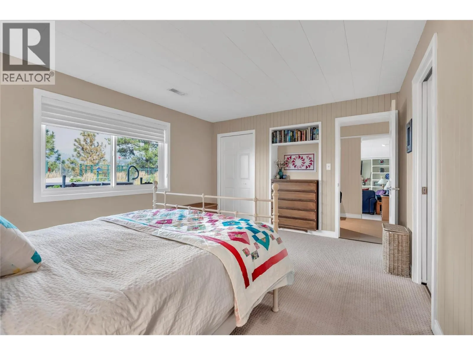 162 Westview Place