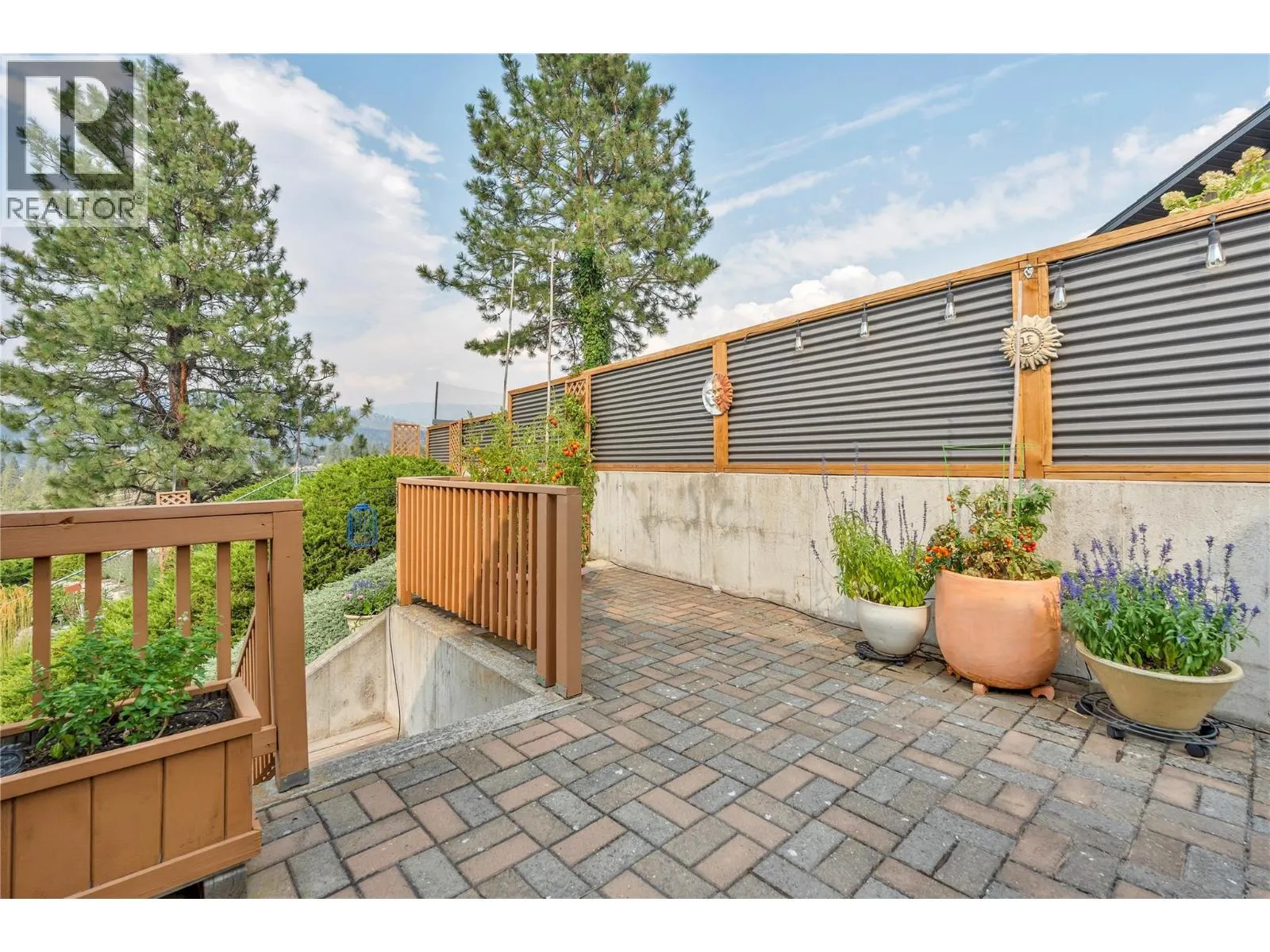 162 Westview Place