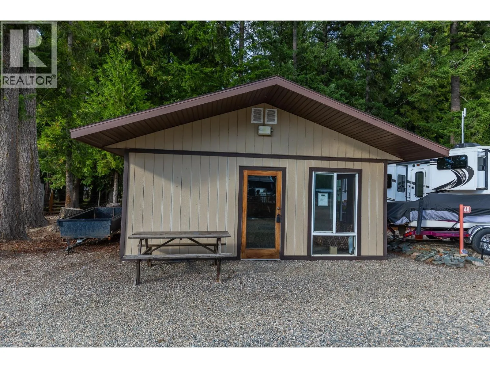 6853 Squilax-Anglemont Road Unit# 15